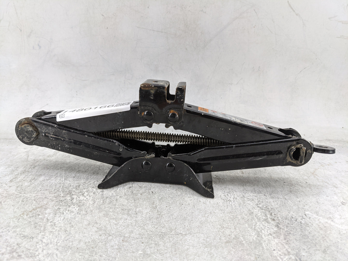 2018 Toyota Yaris Spare Scissor Car Jack Black - Oemusedautoparts1.com