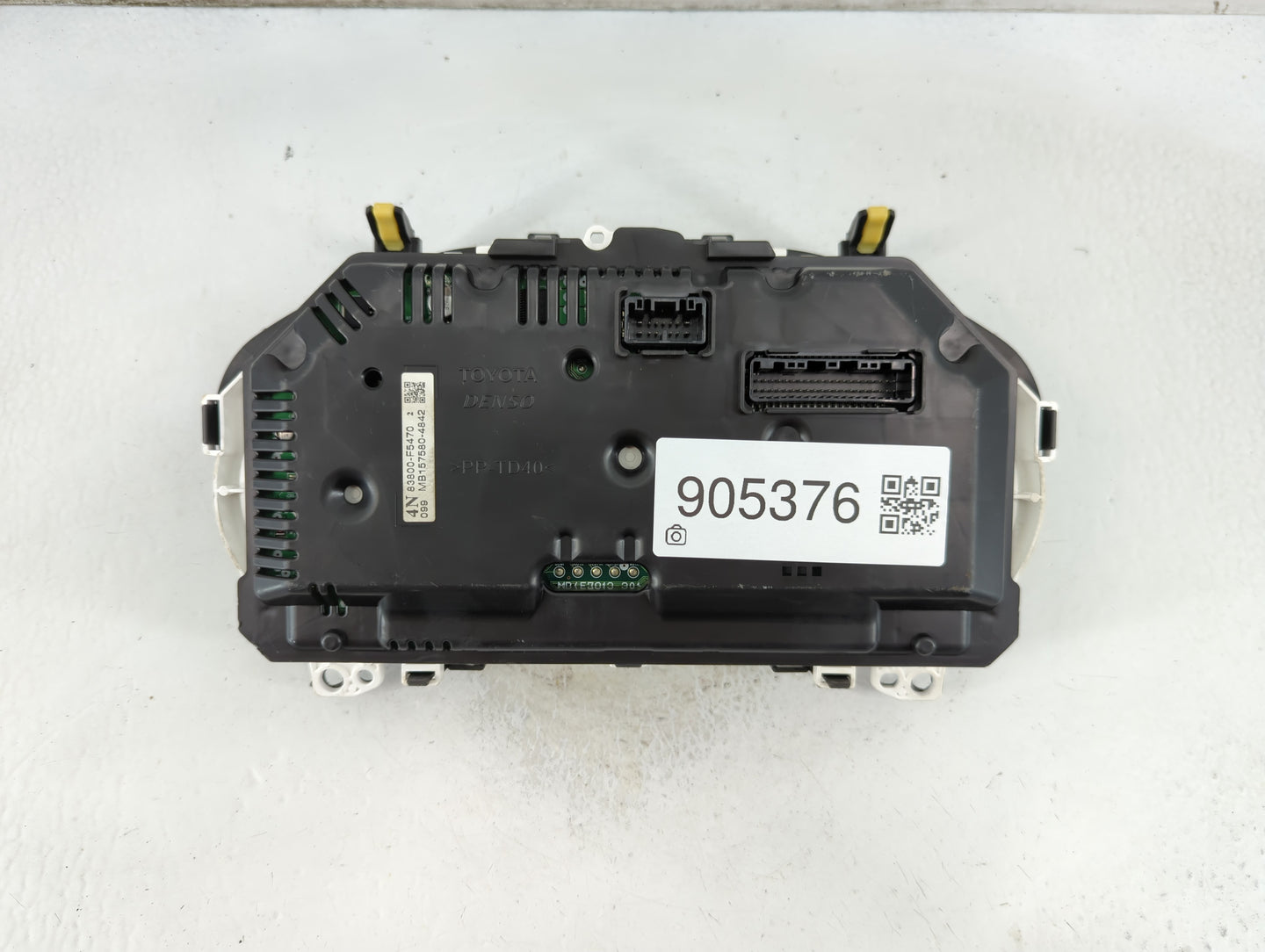 2018-2019 Toyota Yaris Instrument Cluster Speedometer Gauges P/N:83800-F5470 Fits Fits 2018 2019 OEM Used Auto Parts - Oemus