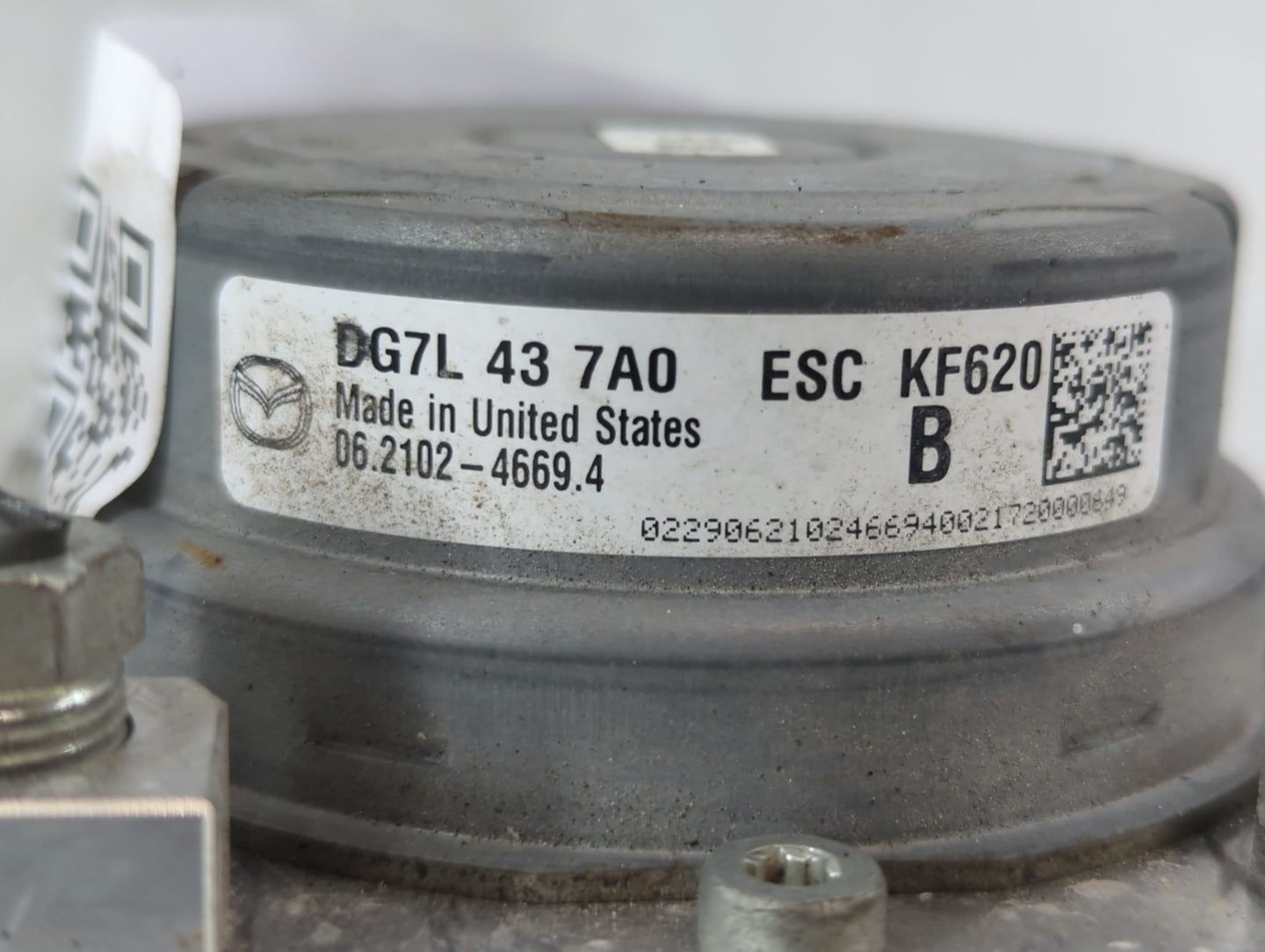 2018 Toyota Yaris Ia ABS Pump Control Module Replacement P/N:DG7L 43 7A0 Fits OEM Used Auto Parts - Oemusedautoparts1.com