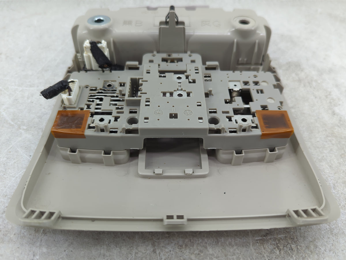 2017-2018 Toyota Yaris Ia Overhead Roof Console - Oemusedautoparts1.com