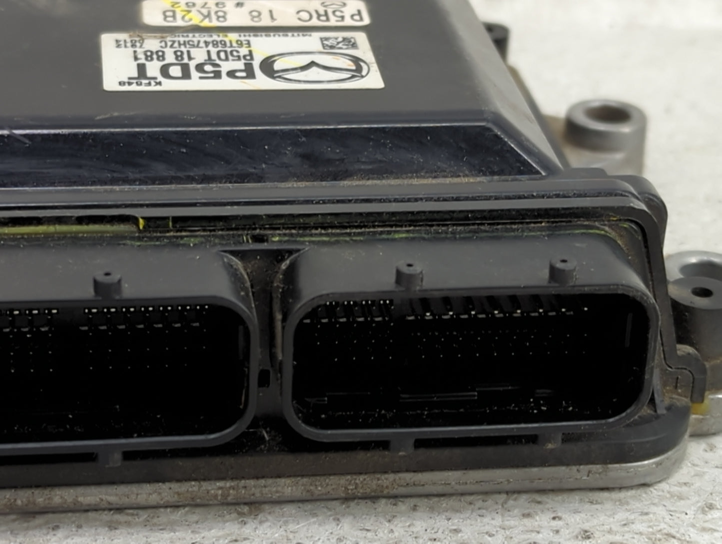 2017-2018 Toyota Yaris Ia PCM Engine Control Computer ECU ECM PCU OEM P/N:P5DT, P5DT 18 881, E6T68475HZC, P5RC 18 8K2B Fits 