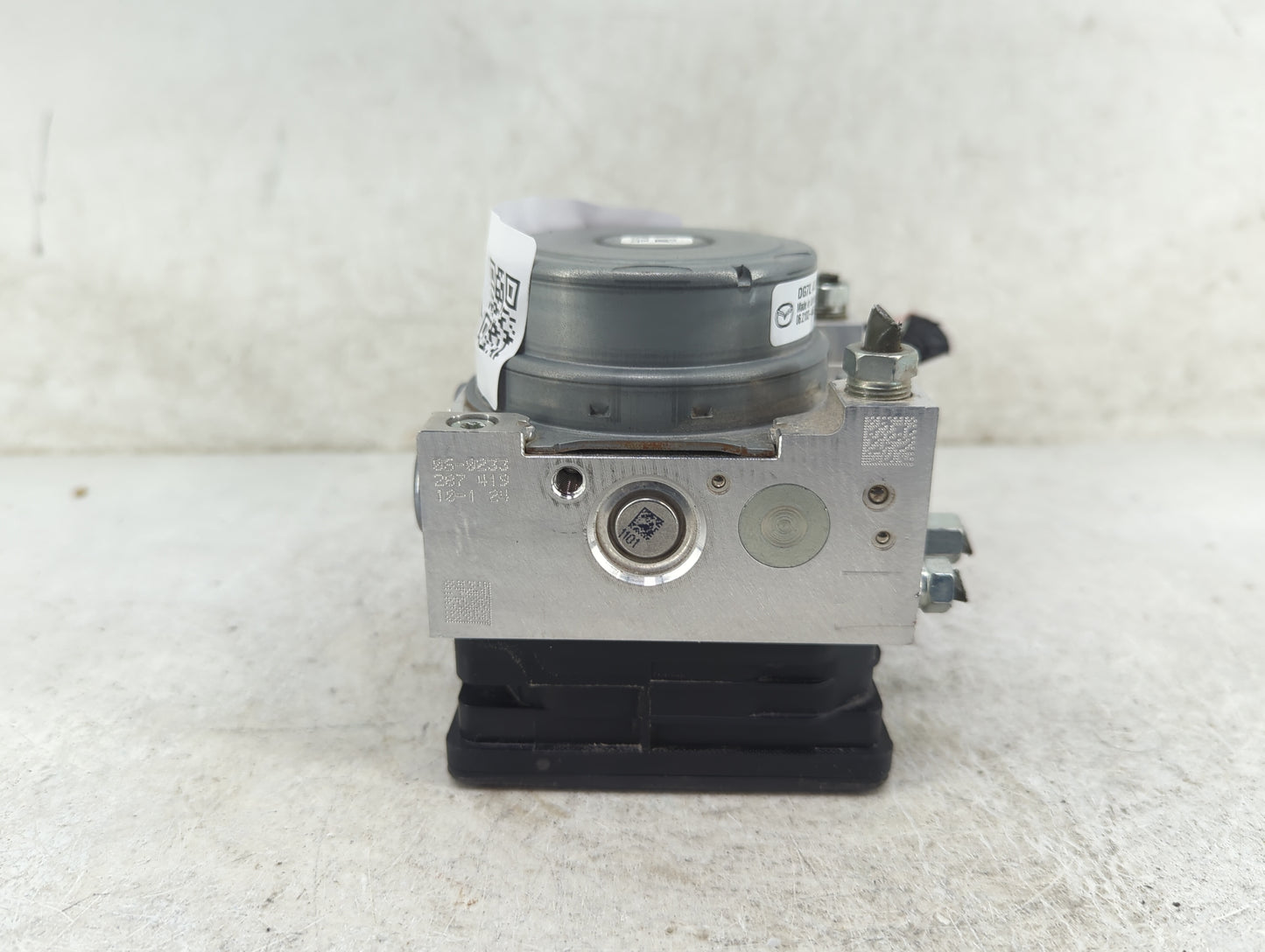 2018 Toyota Yaris Ia ABS Pump Control Module Replacement P/N:DG7L437A0 KF620 Fits OEM Used Auto Parts - Oemusedautoparts1.co