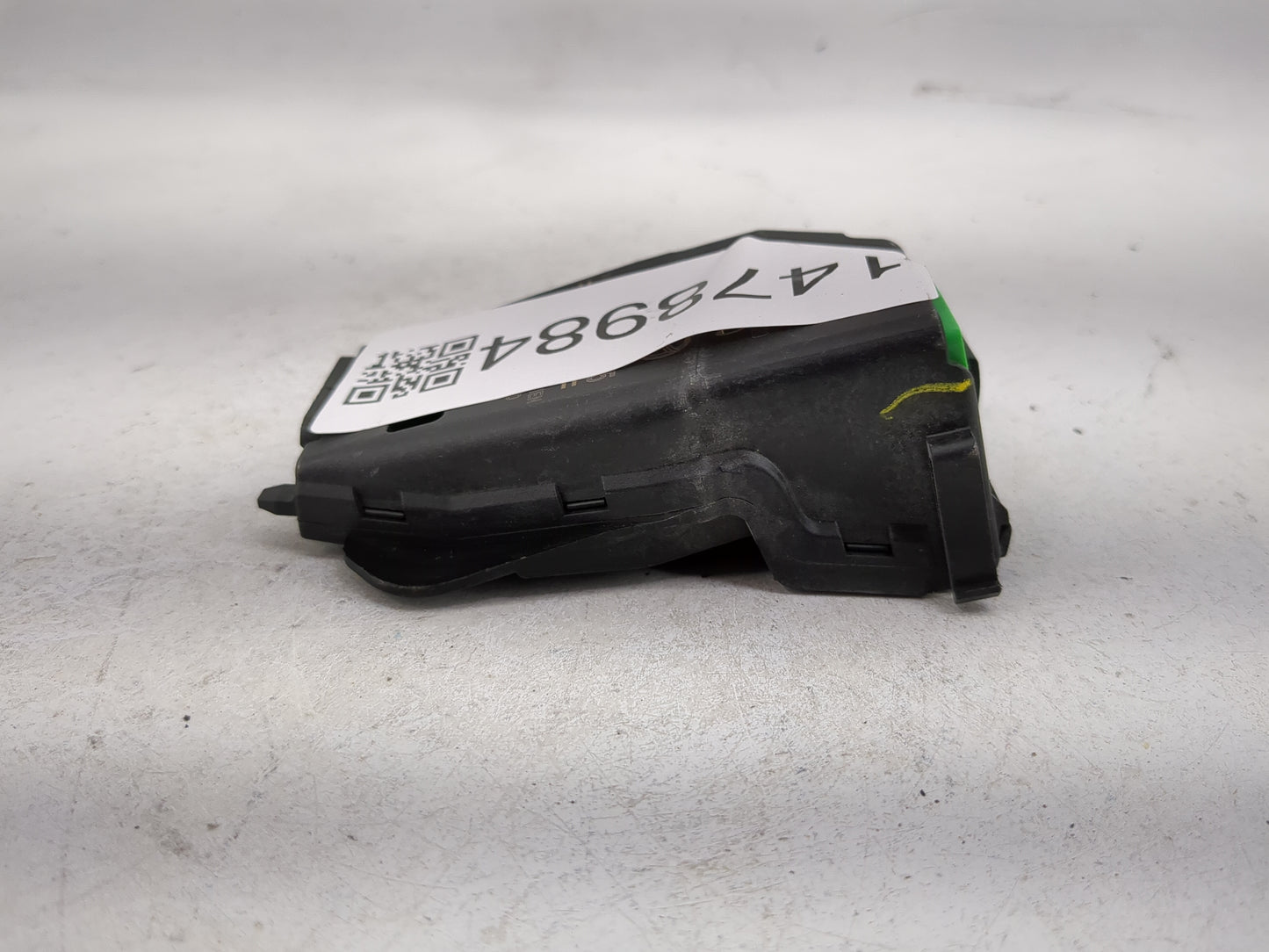 2018 Toyota Yaris Ia PCM Engine Control Computer ECU ECM PCU OEM Fits OEM Used Auto Parts - Oemusedautoparts1.com