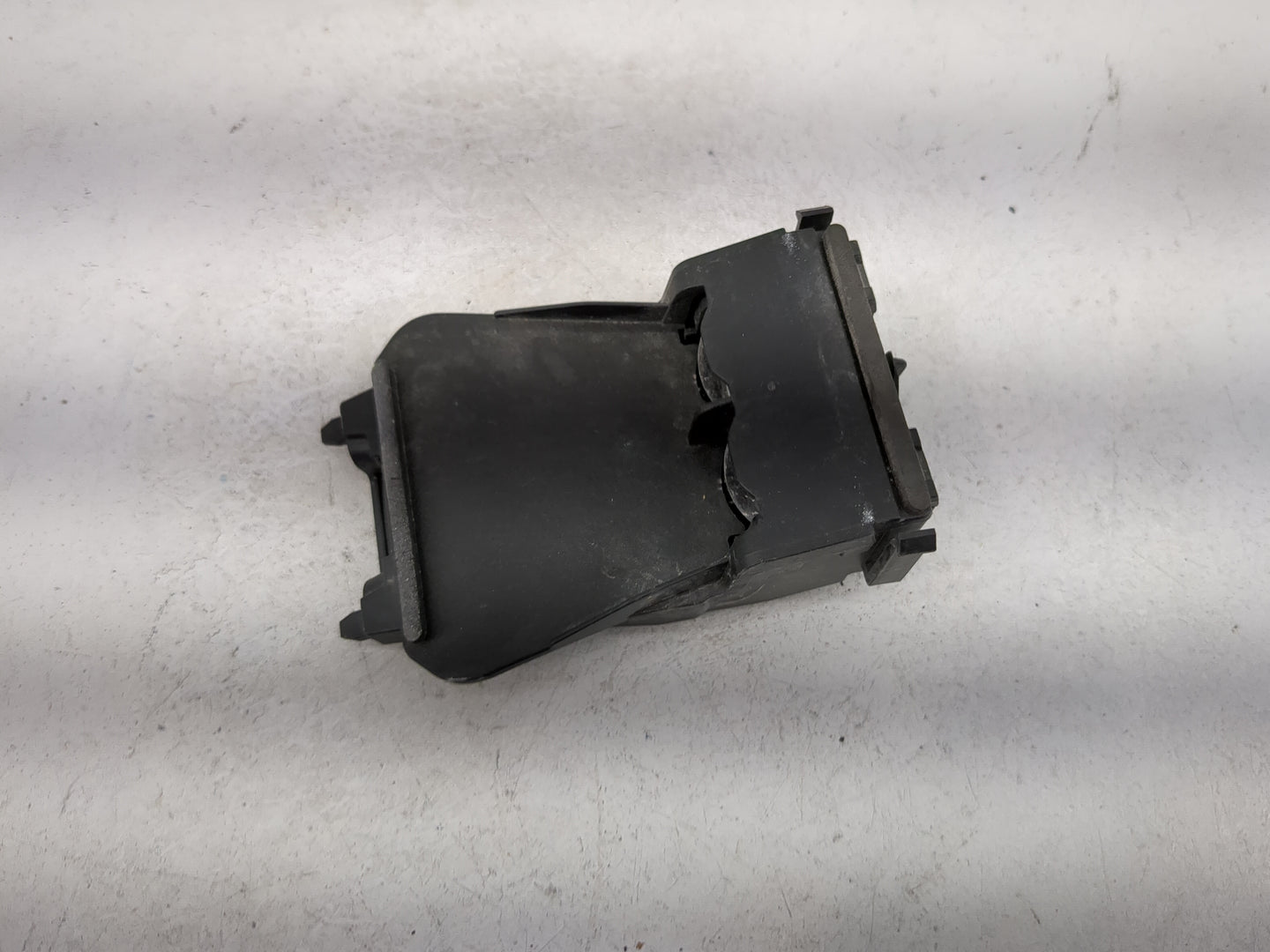 2018 Toyota Yaris Ia PCM Engine Control Computer ECU ECM PCU OEM Fits OEM Used Auto Parts - Oemusedautoparts1.com
