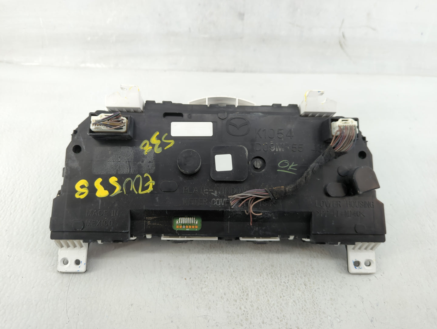 2017-2018 Toyota Yaris Ia Instrument Cluster Speedometer Gauges P/N:120817076 Fits Fits 2017 2018 OEM Used Auto Parts - Oemu