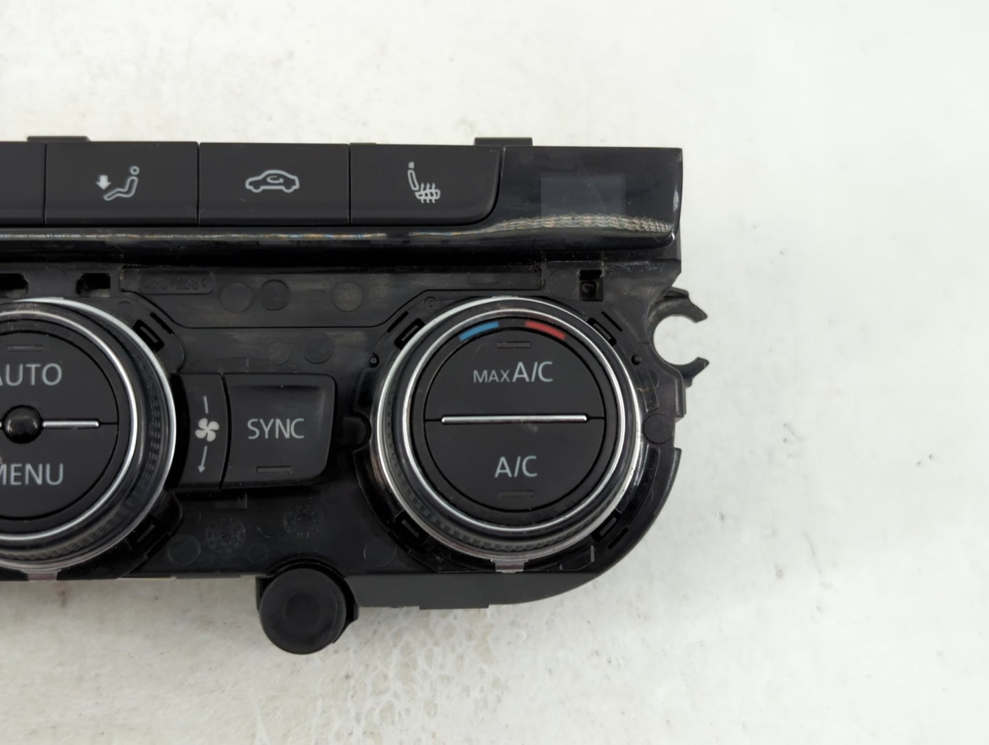 2018 Volkswagen Atlas Climate Control Module Temperature AC/Heater Replacement P/N:3CN 907 044 E Fits OEM Used Auto Parts - 