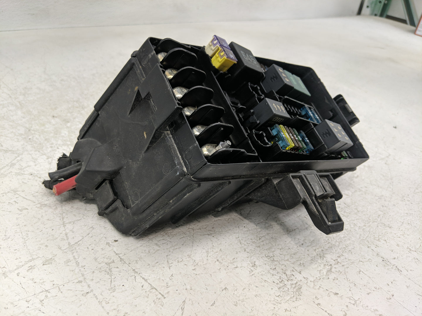 2020-2022 Volkswagen Atlas Fusebox Fuse Box Panel Relay Module P/N:5Q0 907 361 D Fits Fits 2020 2021 2022 OEM Used Auto Part