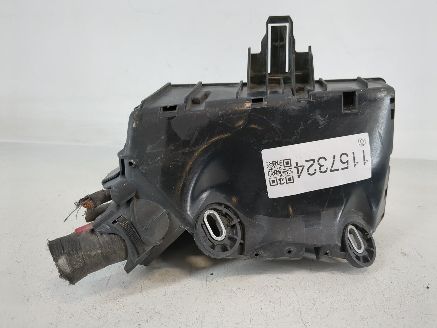 2020-2022 Volkswagen Atlas Fusebox Fuse Box Panel Relay Module P/N:5Q0 907 361 D Fits Fits 2020 2021 2022 OEM Used Auto Part