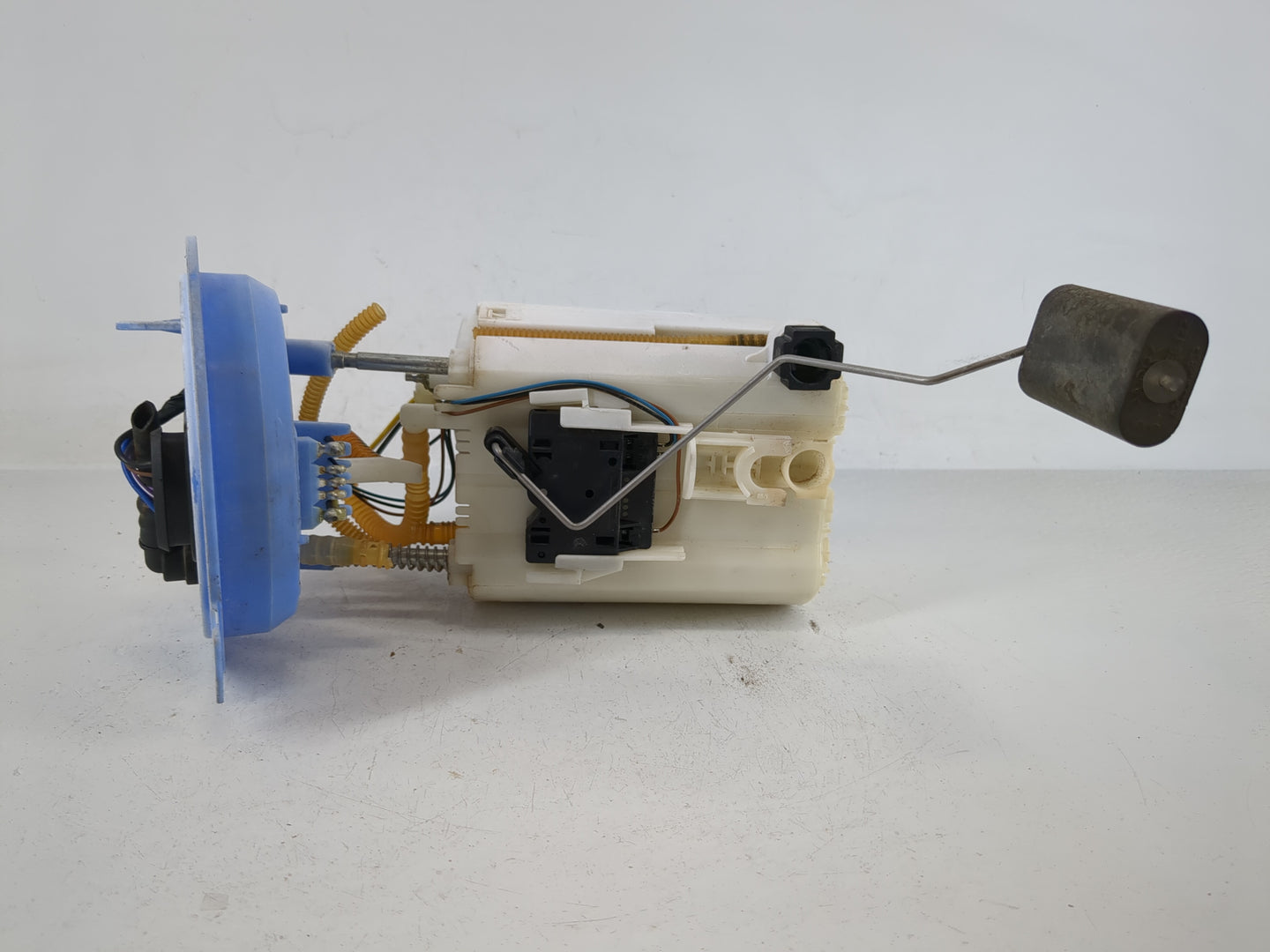 2018-2022 Volkswagen Atlas Electrical Gas Fuel Pump Assembly - Oemusedautoparts1.com