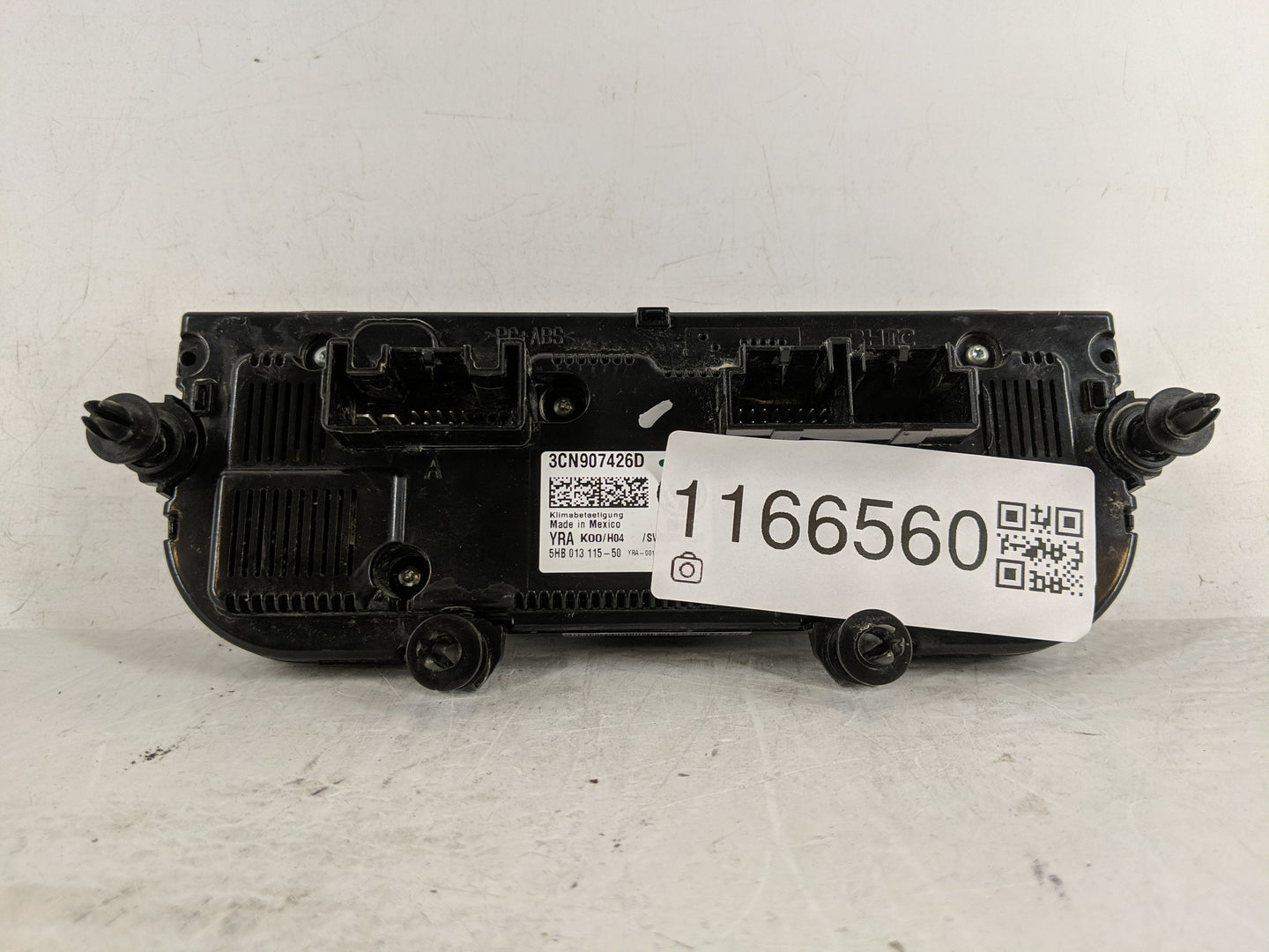 2018 Volkswagen Atlas Climate Control Module Temperature AC/Heater Replacement P/N:3CN907426D Fits OEM Used Auto Parts - Oem