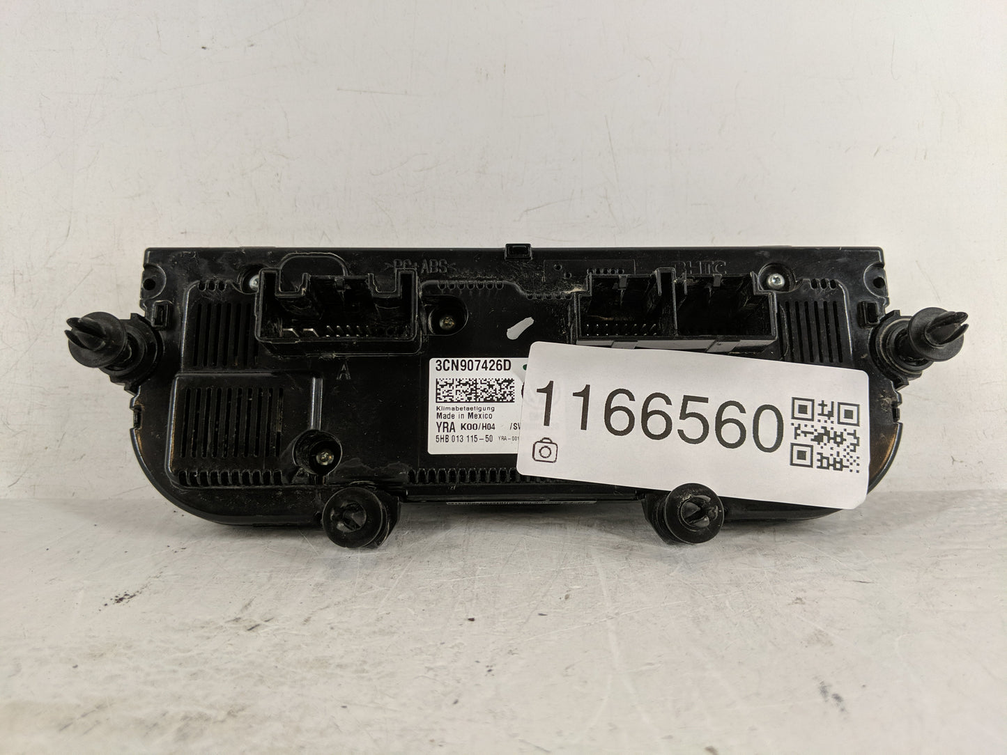 2018 Volkswagen Atlas Climate Control Module Temperature AC/Heater Replacement P/N:3CN907426D Fits OEM Used Auto Parts - Oem