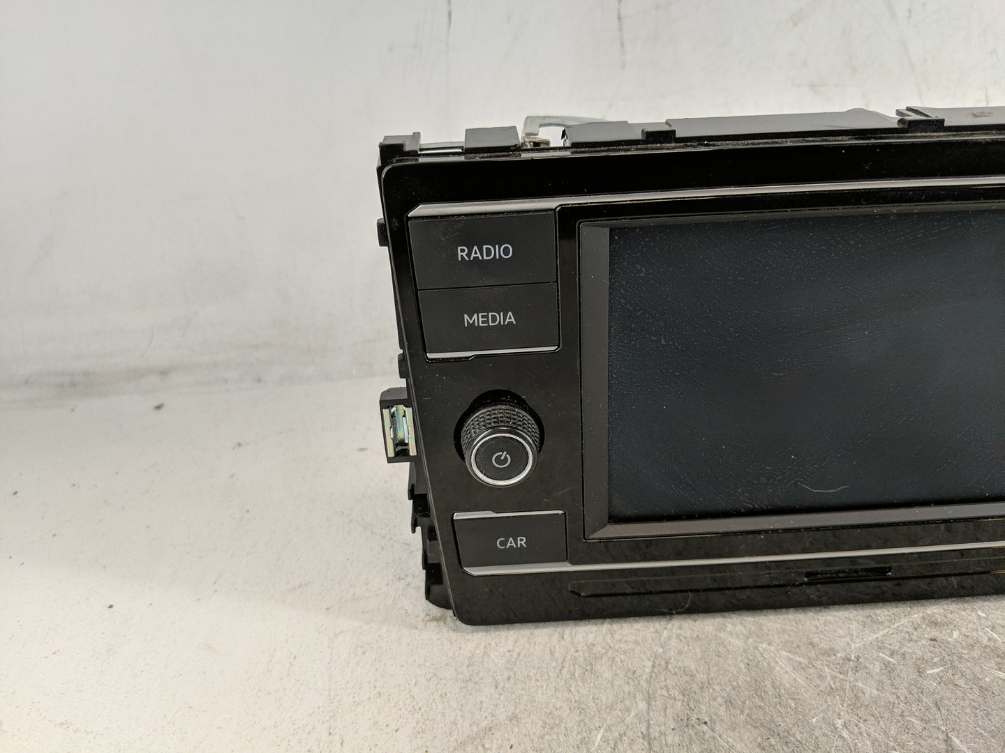 2018 Volkswagen Atlas Radio AM FM Cd Player Receiver Replacement P/N:5G6 035 868 5G6 919 605 C Fits Fits 2019 2020 OEM Used 