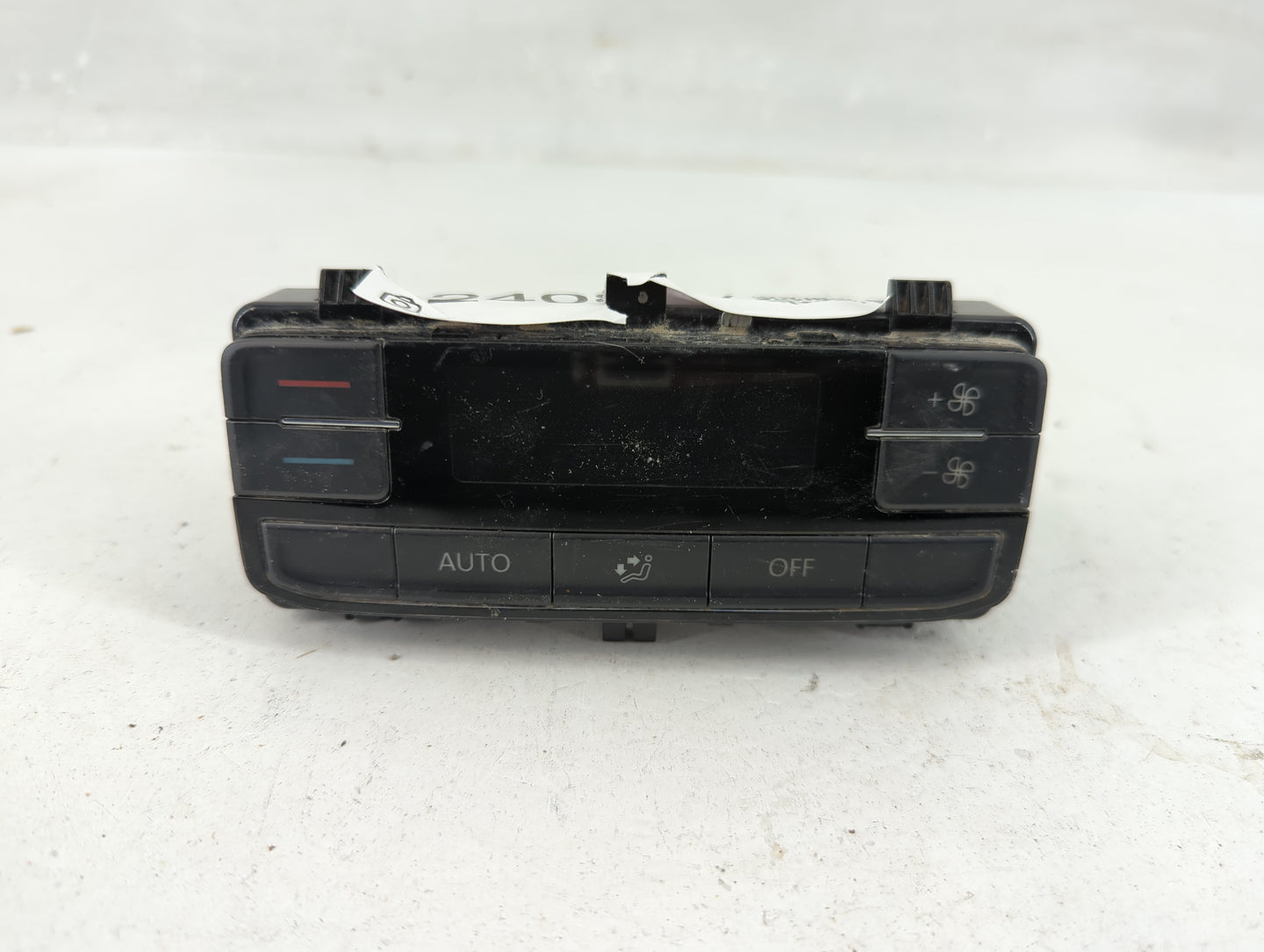 2018 Volkswagen Atlas Climate Control Module Temperature AC/Heater Replacement P/N:3CN907049D Fits OEM Used Auto Parts - Oem