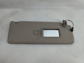 2018-2022 Volkswagen Atlas Sun Visor Shade Replacement Passenger Right Mirror Fits Fits 2018 2019 2020 2021 2022 OEM Used Au