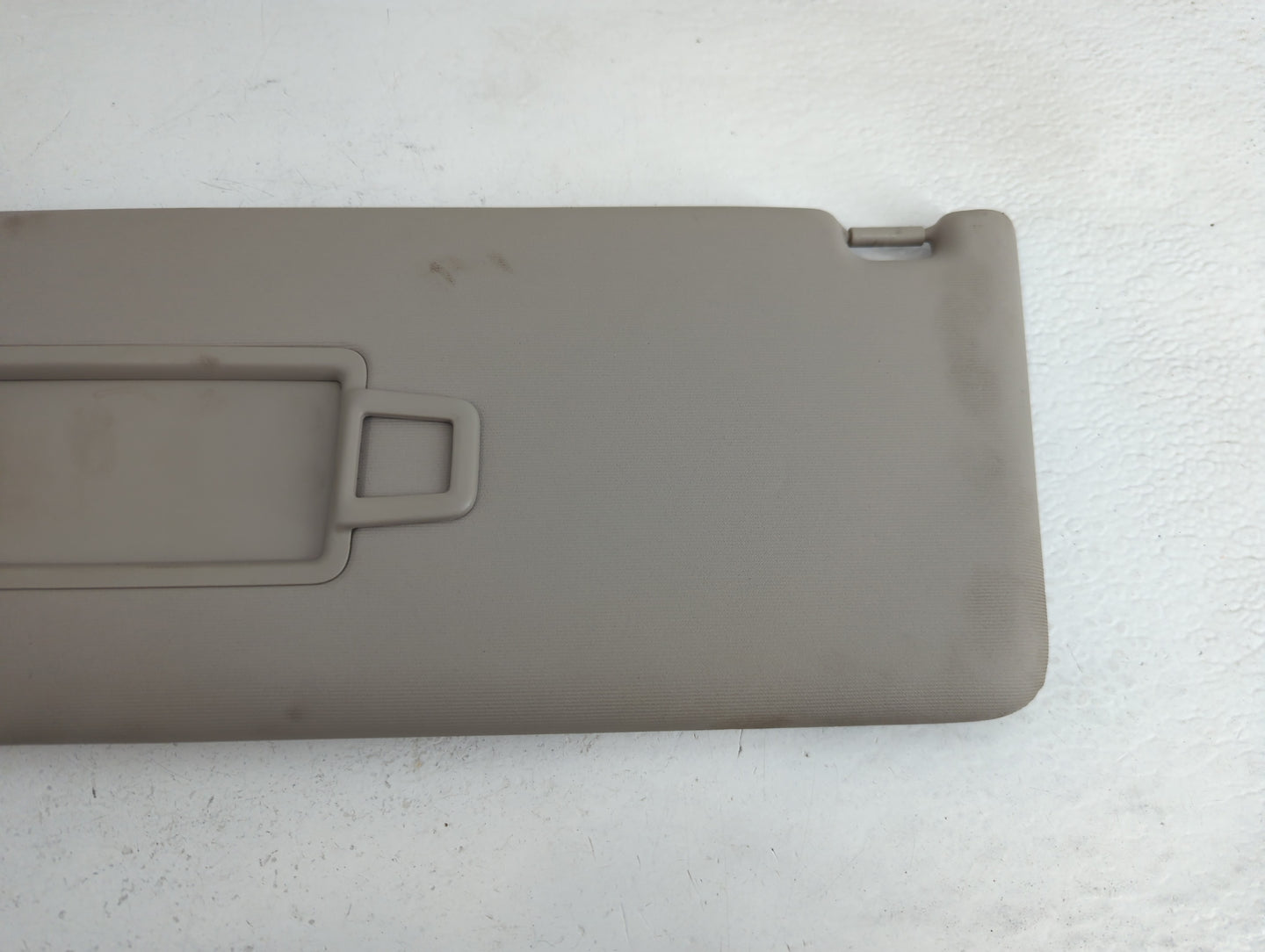 2020-2022 Volkswagen Atlas Sun Visor Shade Replacement Driver Left Mirror Fits Fits 2020 2021 2022 OEM Used Auto Parts - Oem
