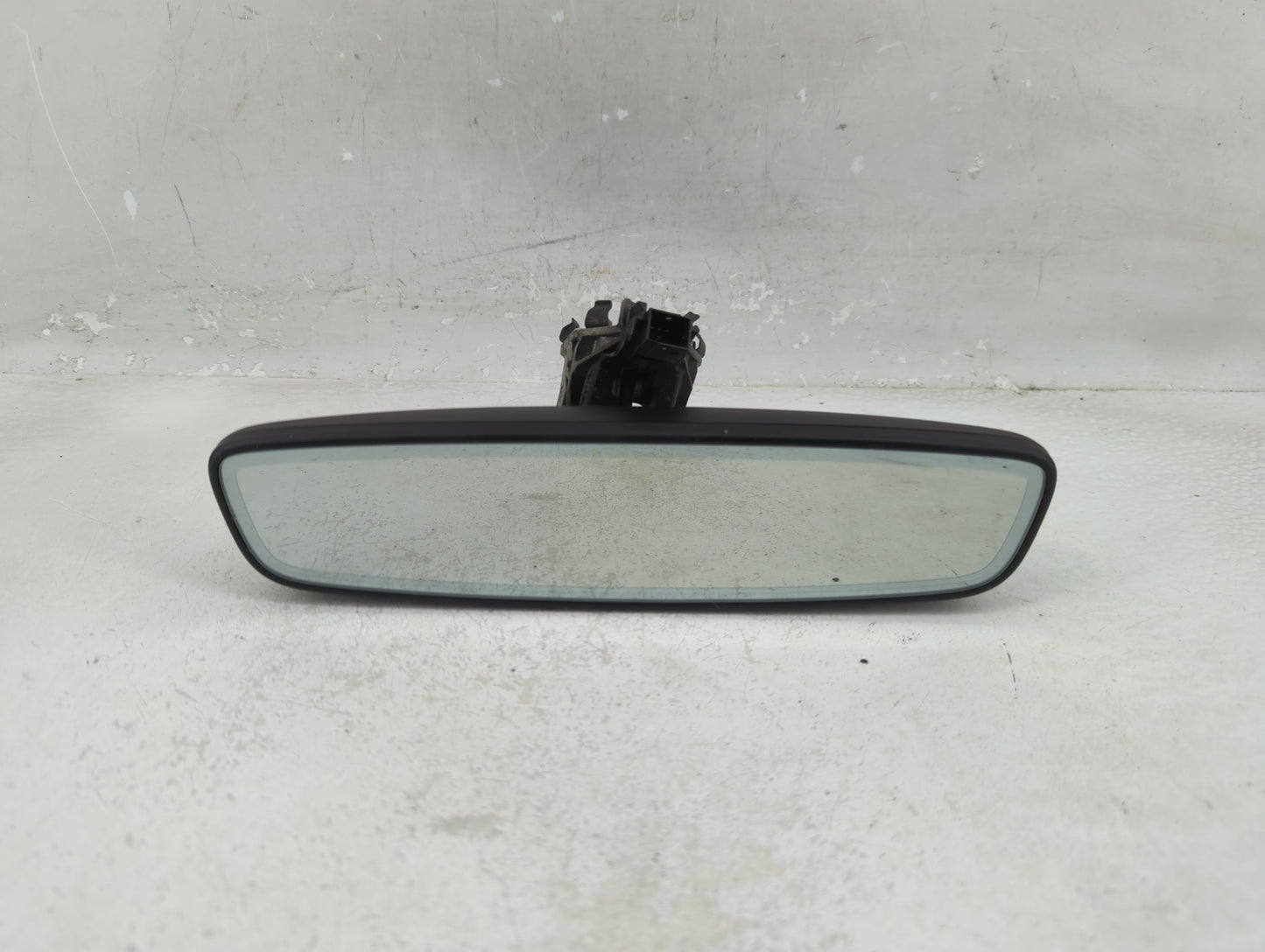 2018 Volkswagen Atlas Interior Rear View Mirror Replacement OEM Fits OEM Used Auto Parts - Oemusedautoparts1.com