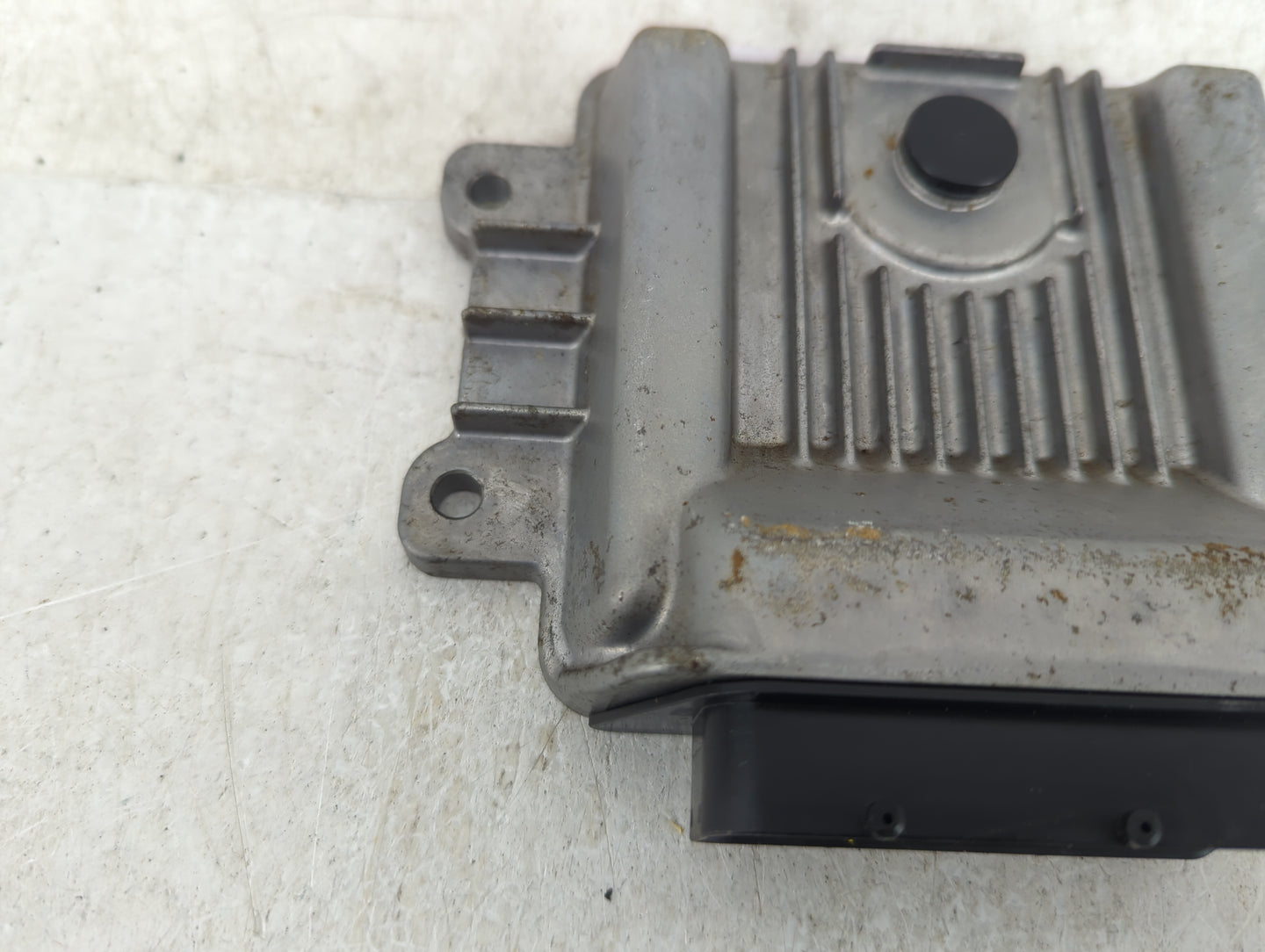 2018-2019 Volkswagen Atlas PCM Engine Control Computer ECU ECM PCU OEM P/N:09G927158FJ Fits Fits 2018 2019 OEM Used Auto Par