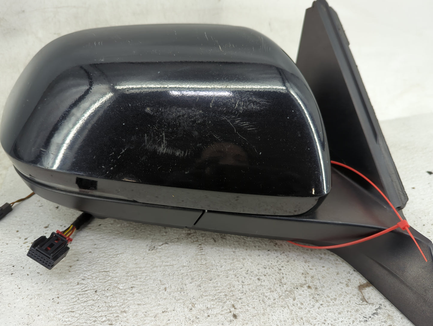 2018 Volkswagen Atlas Passenger Side View Mirror - Right Door Mirror OEM Used - Oemusedautoparts1.com