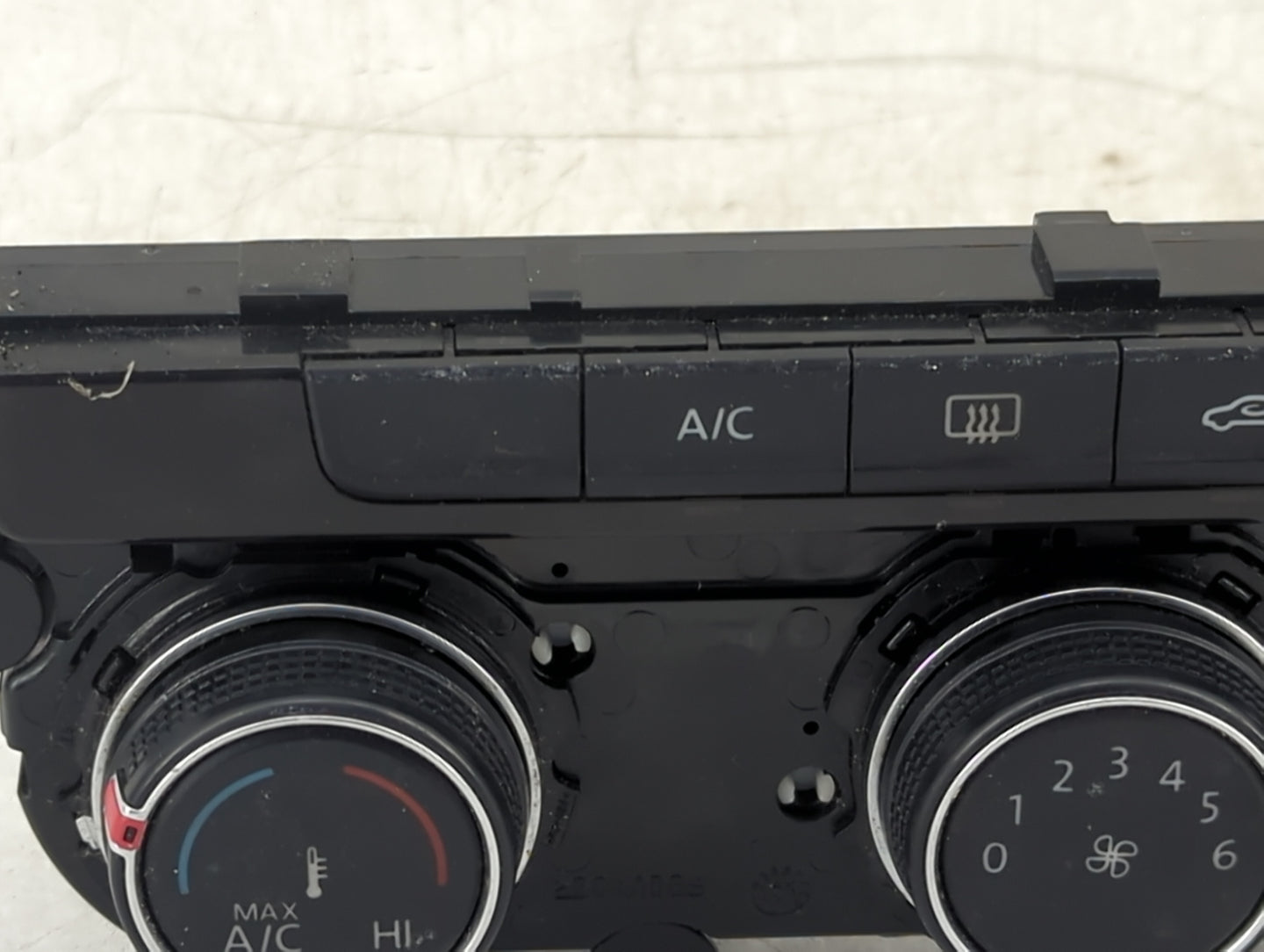2018 Volkswagen Atlas Climate Control Module Temperature AC/Heater Replacement P/N:3CN907426D 5HB01311546 Fits OEM Used Auto