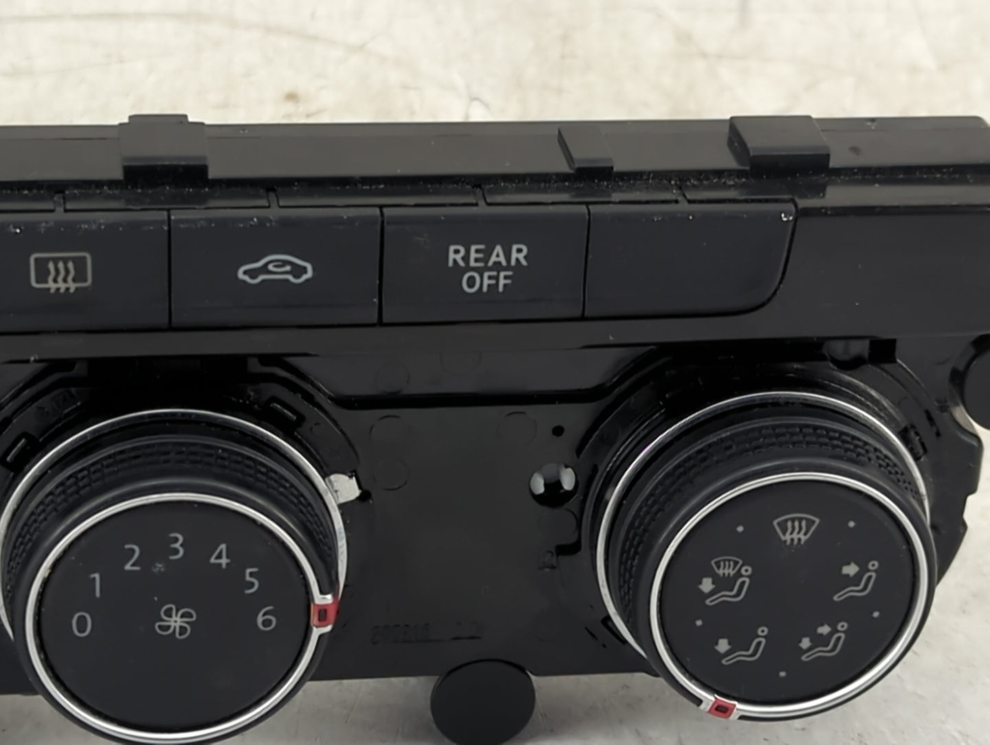 2018 Volkswagen Atlas Climate Control Module Temperature AC/Heater Replacement P/N:3CN907426D 5HB01311546 Fits OEM Used Auto