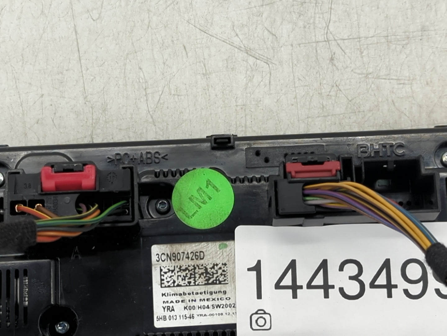 2018 Volkswagen Atlas Climate Control Module Temperature AC/Heater Replacement P/N:3CN907426D 5HB01311546 Fits OEM Used Auto