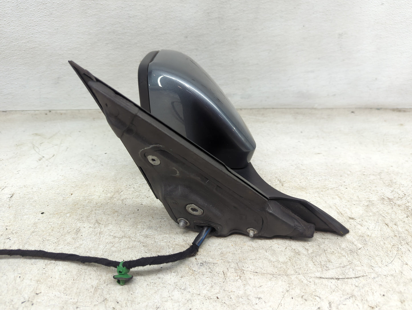 2018 Volkswagen Atlas Driver Side View Mirror - Left Door Mirror OEM Used - Oemusedautoparts1.com