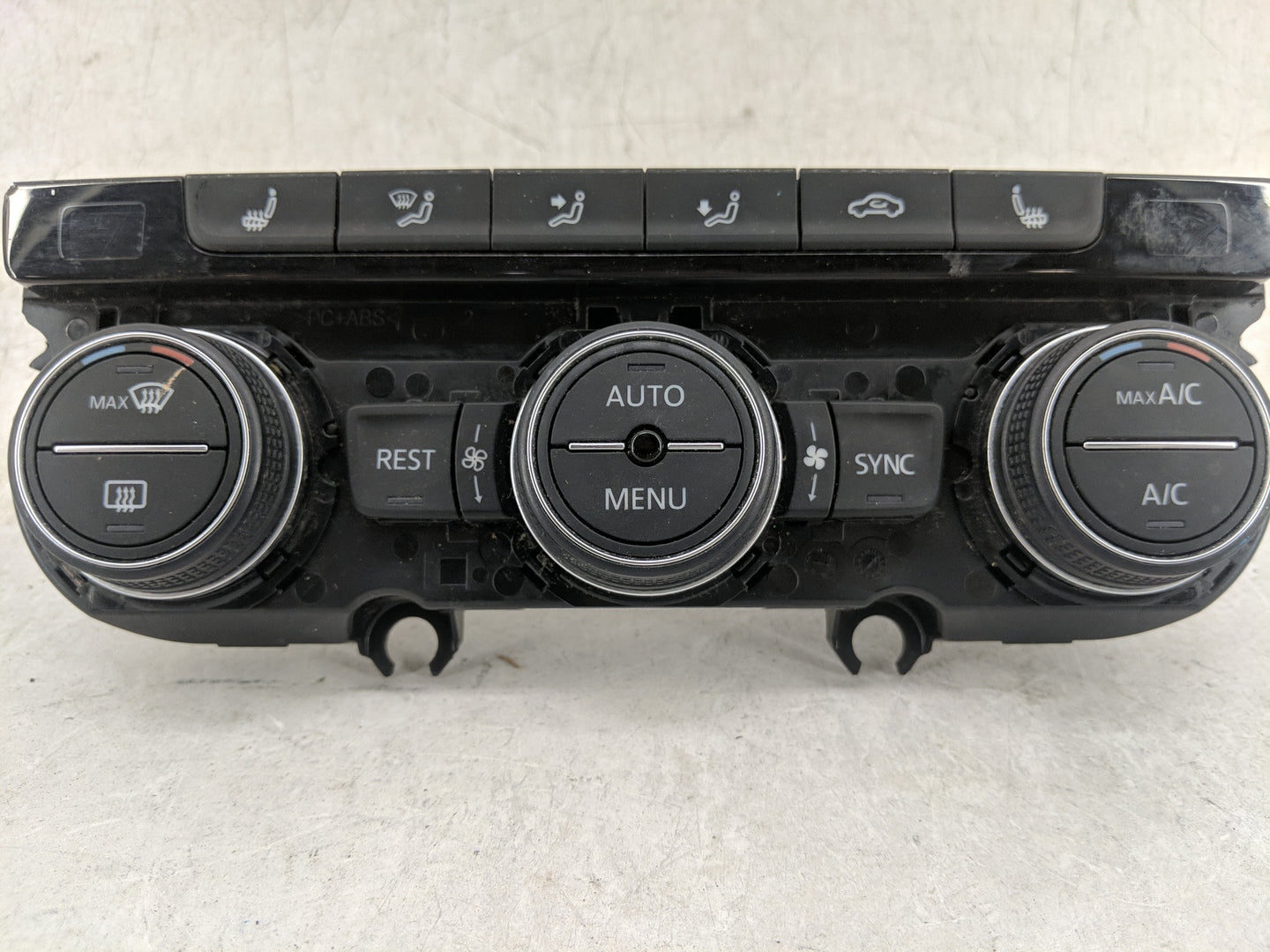 2018 Volkswagen Atlas Climate Control Module Temperature AC/Heater Replacement P/N:3CN907044L 5HB01356512 Fits OEM Used Auto