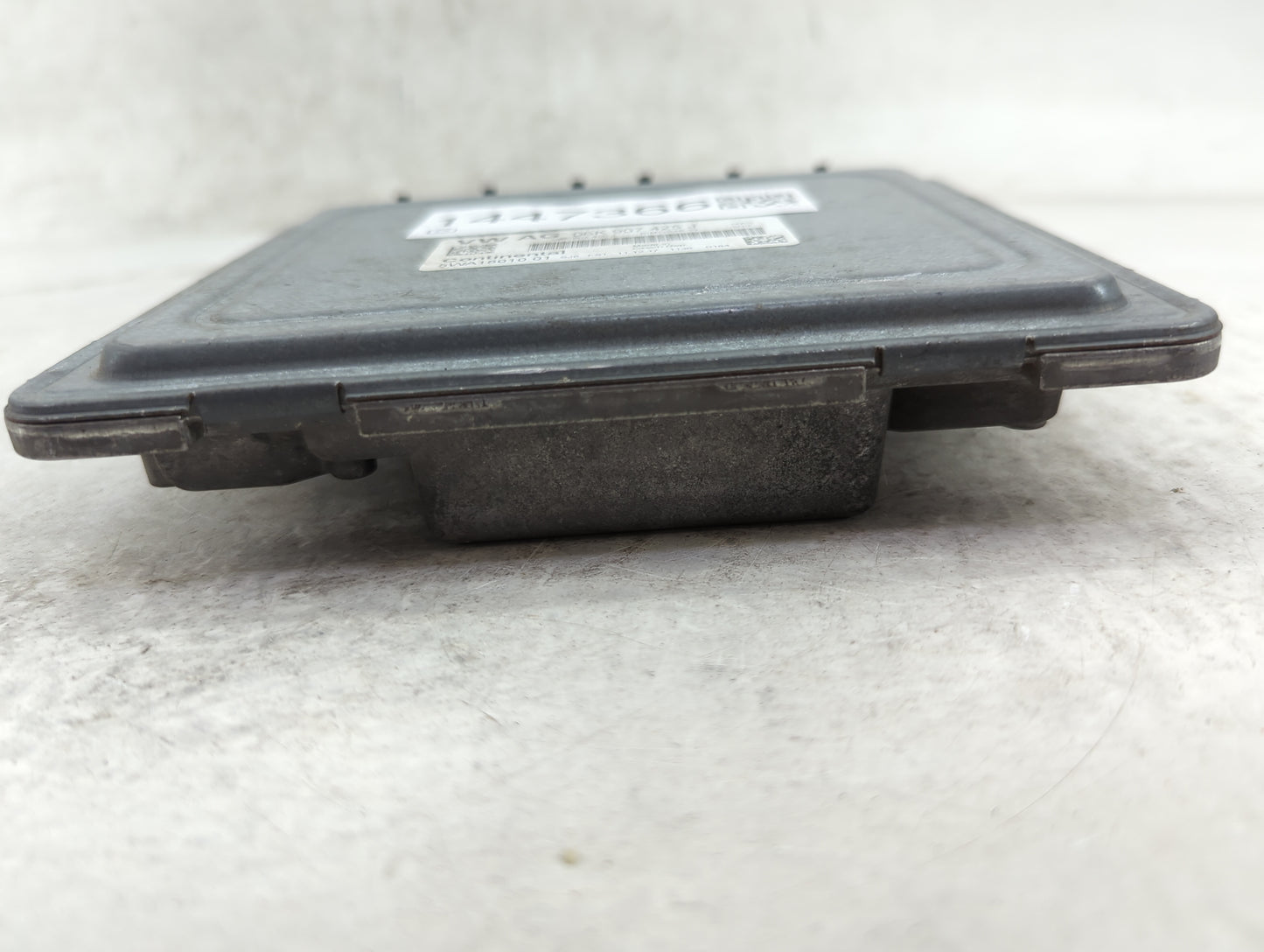 2018-2019 Volkswagen Atlas PCM Engine Control Computer ECU ECM PCU OEM P/N:06K907425J 5WA18010 01 Fits Fits 2018 2019 OEM Us