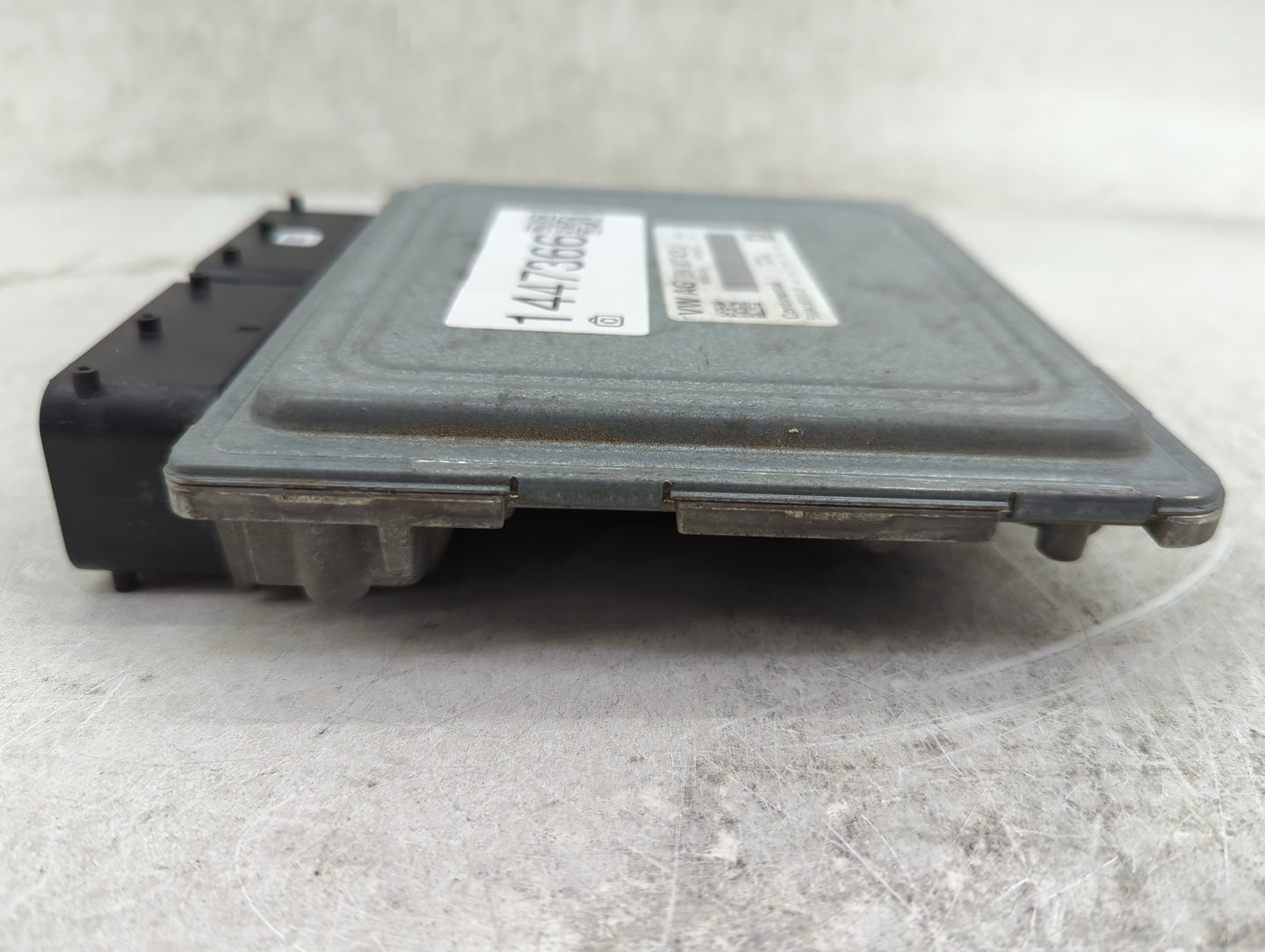 2018-2019 Volkswagen Atlas PCM Engine Control Computer ECU ECM PCU OEM P/N:06K907425J 5WA18010 01 Fits Fits 2018 2019 OEM Us