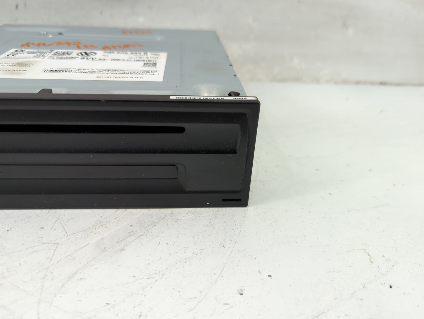 2018 Volkswagen Atlas Radio AM FM Cd Player Receiver Replacement P/N:3Q0035844B 28604594 Fits Fits 2019 2020 OEM Used Auto P