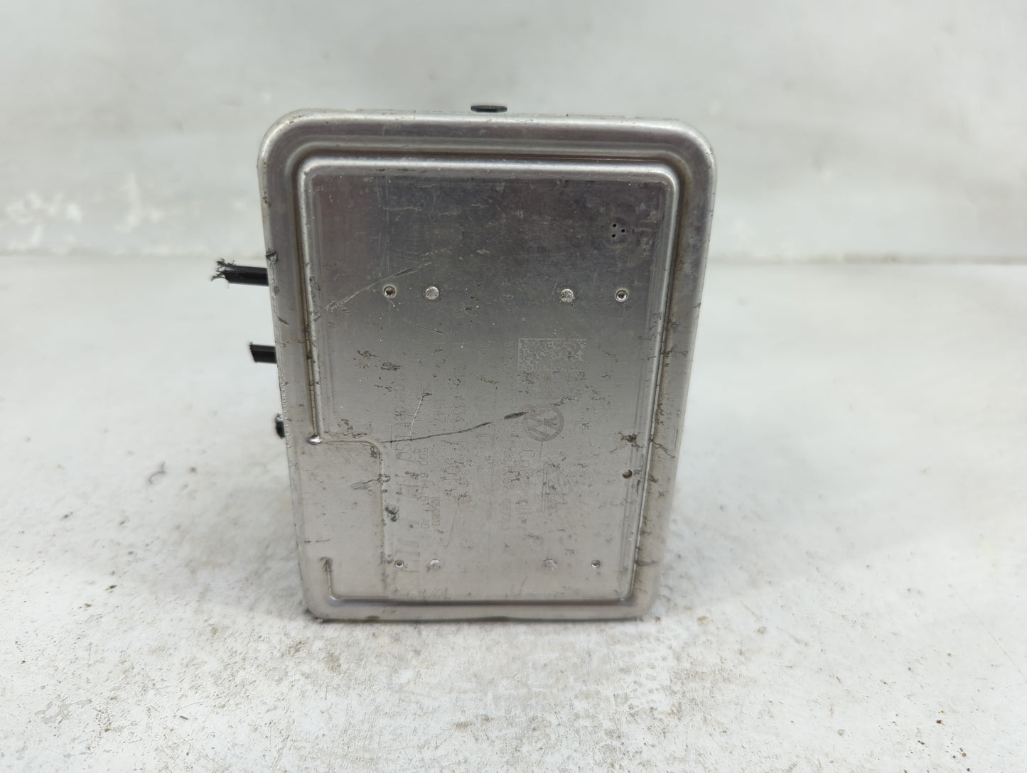 2018 Volkswagen Atlas ABS Pump Control Module Replacement P/N:5Q0614517CF 10.0220-1002.4 Fits OEM Used Auto Parts - Oemuseda
