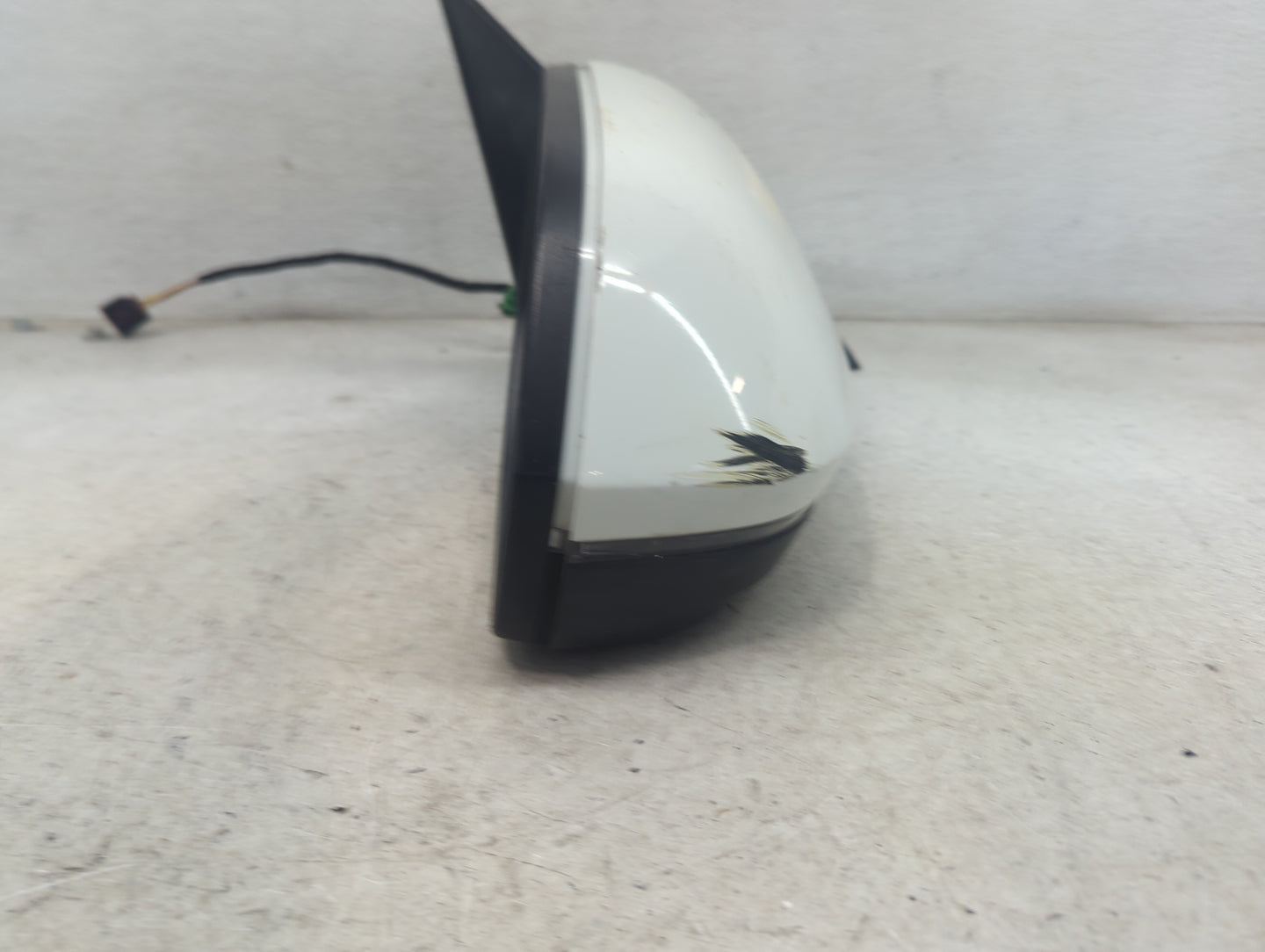 2018 Volkswagen Atlas Passenger Side View Mirror - Right Door Mirror OEM Used - Oemusedautoparts1.com