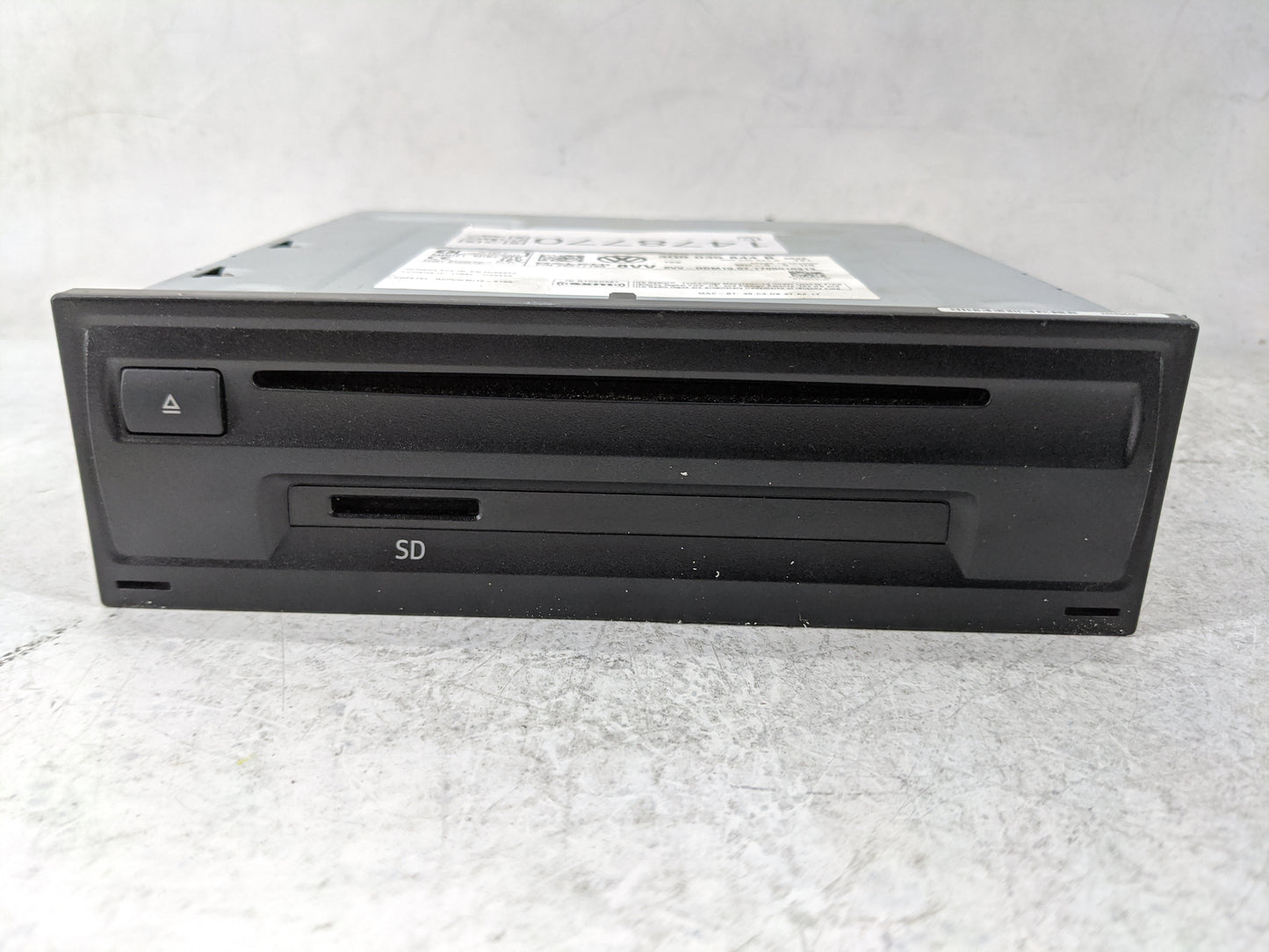 2018 Volkswagen Atlas Radio AM FM Cd Player Receiver Replacement P/N:3Q0035844B 28577189 Fits Fits 2019 2020 OEM Used Auto P