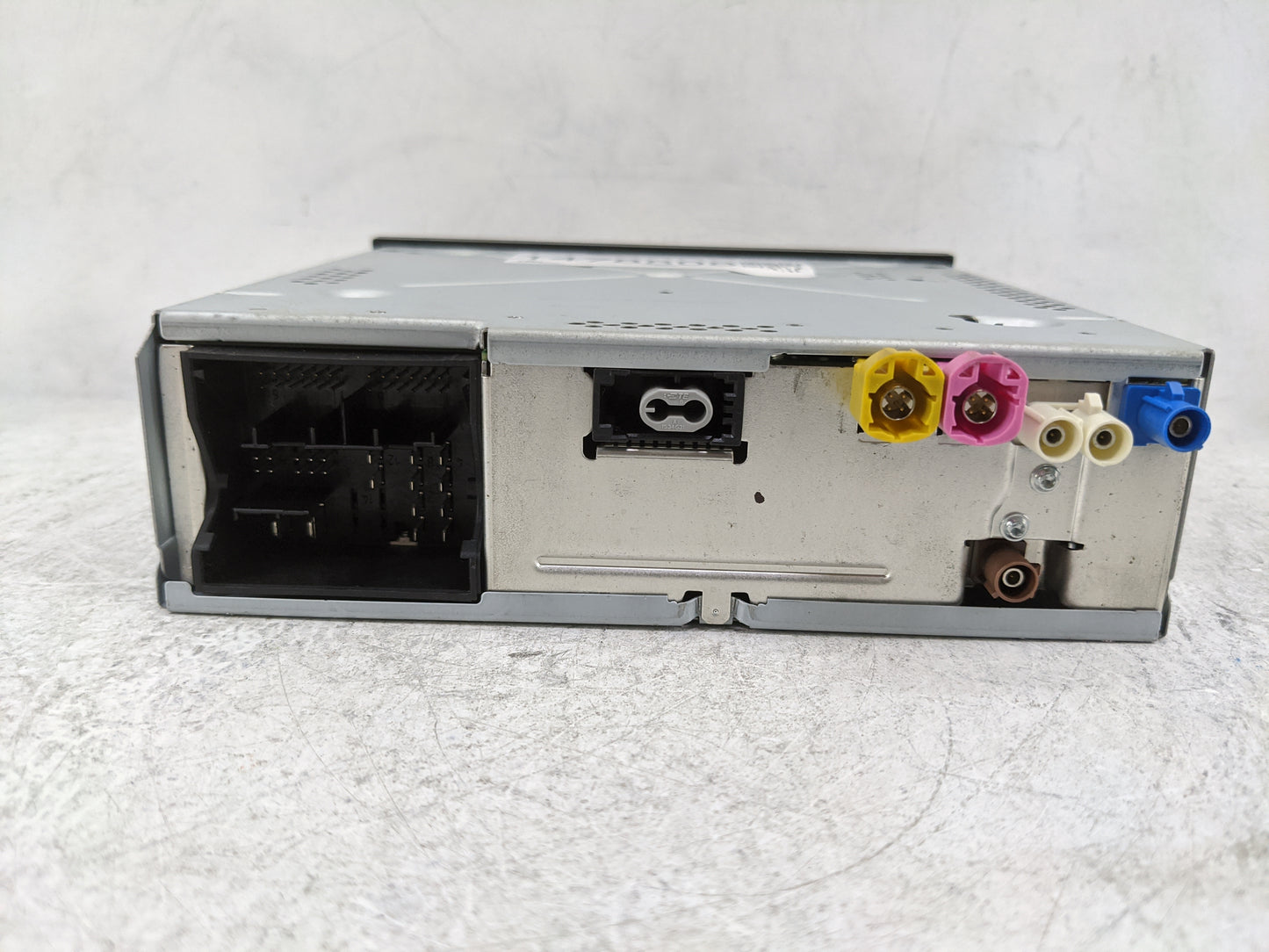 2018 Volkswagen Atlas Radio AM FM Cd Player Receiver Replacement P/N:3Q0035844B 28604594, CWTUGZZF2 Fits Fits 2019 2020 OEM 