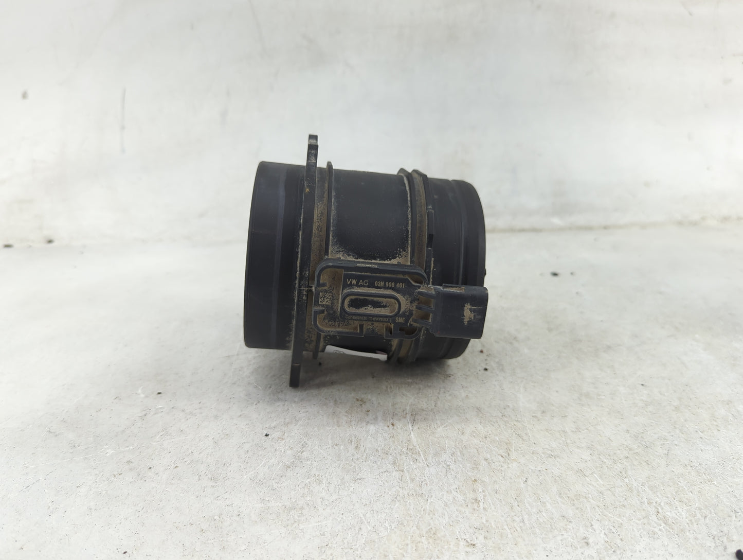 2018-2022 Volkswagen Atlas Mass Air Flow Meter Maf 1488309 - Oemusedautoparts1.com