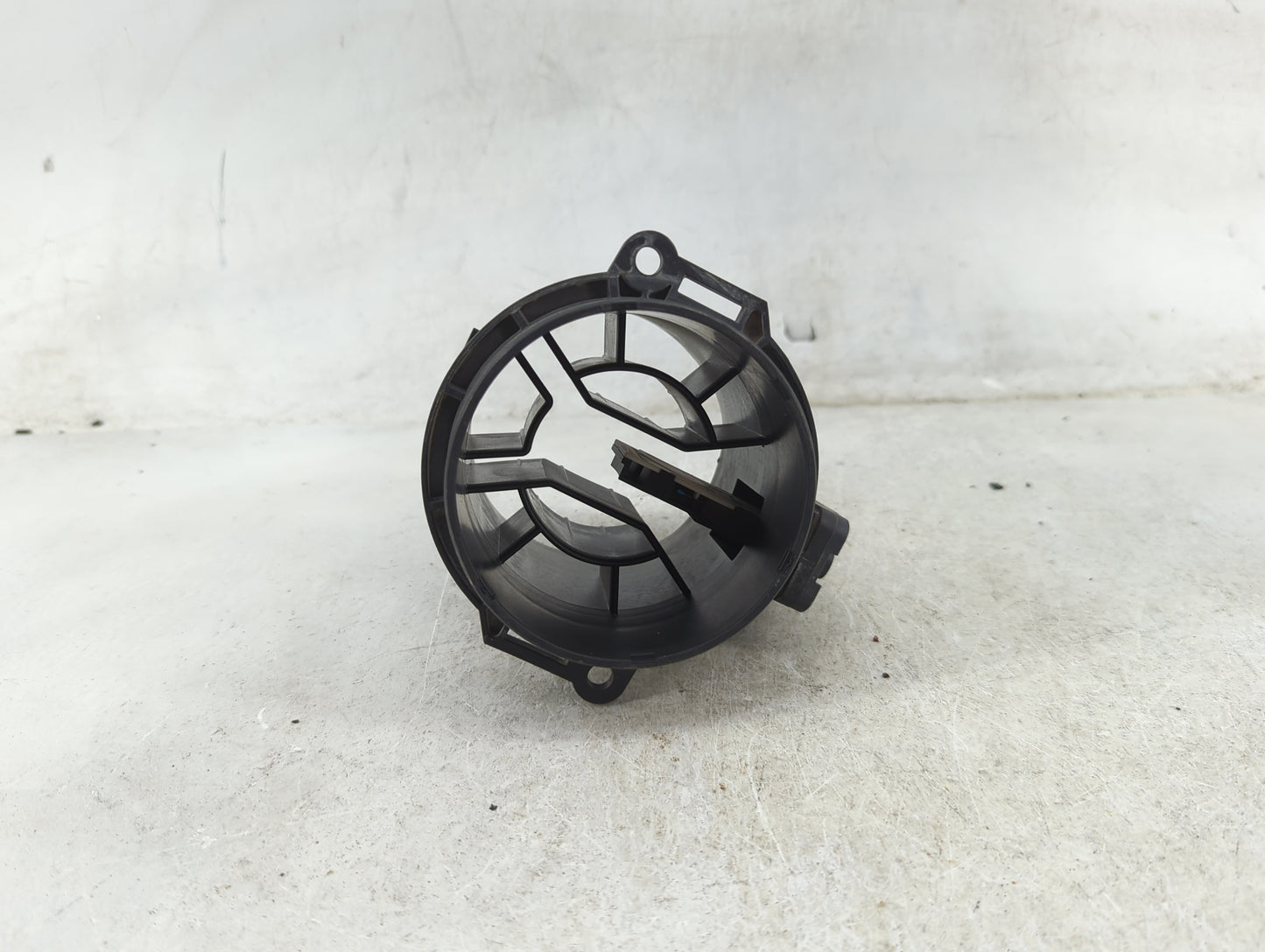 2018-2022 Volkswagen Atlas Mass Air Flow Meter Maf 1488309 - Oemusedautoparts1.com