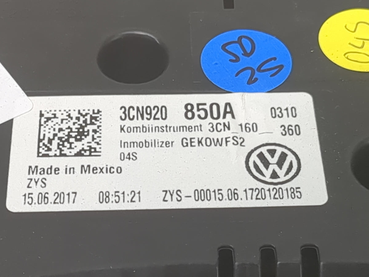 2018 Volkswagen Atlas Instrument Cluster Speedometer Gauges P/N:3CN920850A Miles: Fits OEM Used Auto Parts - Oemusedautopart