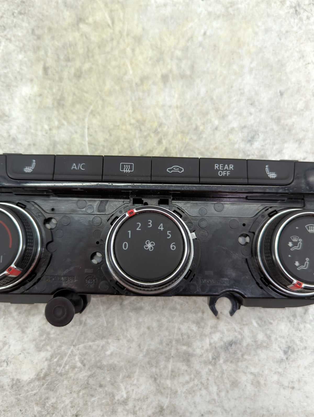 2018 Volkswagen Atlas Climate Control Module Temperature AC/Heater Replacement P/N:3CN907426E 5HB01311551 Fits OEM Used Auto
