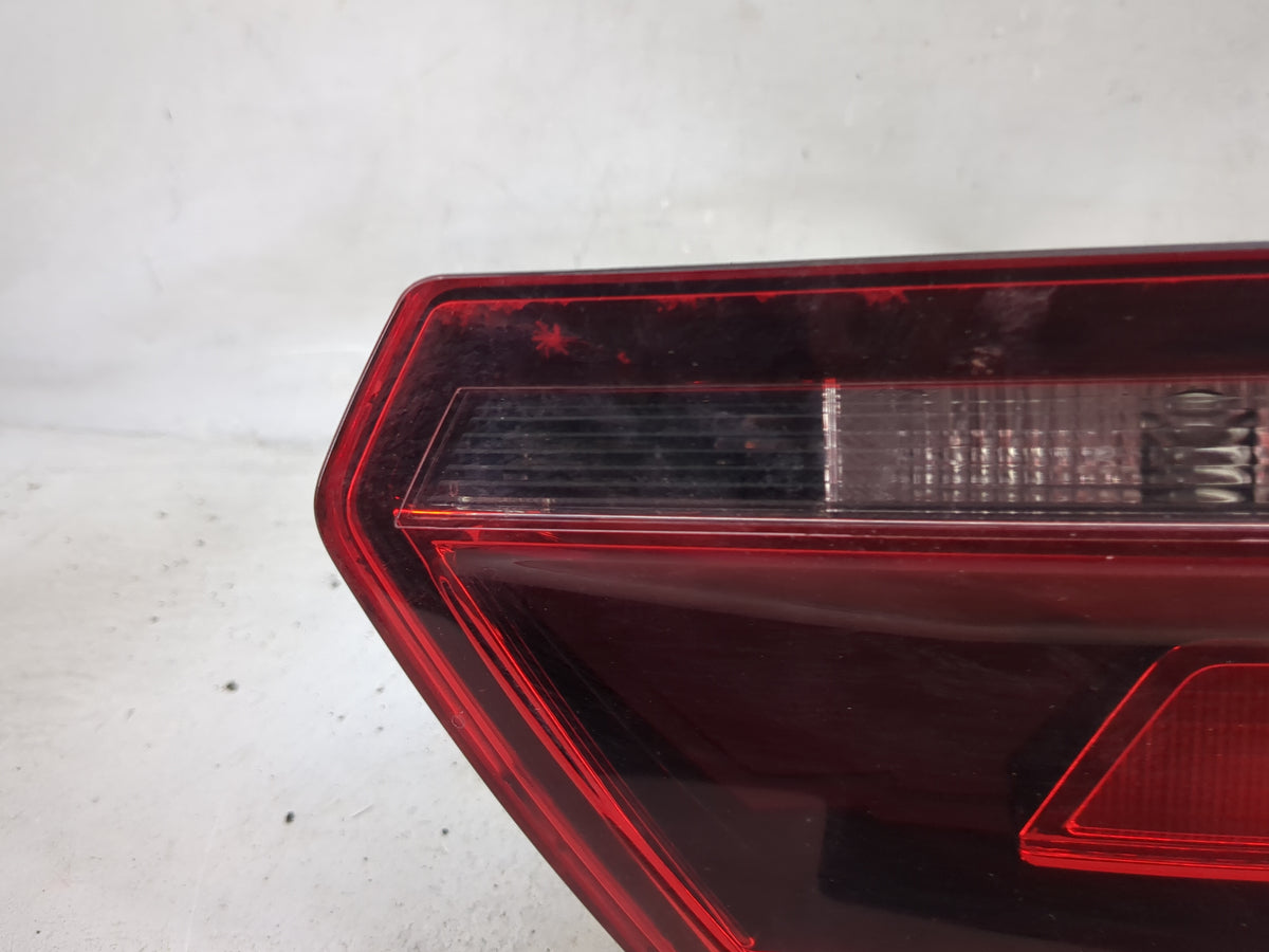 2018 Volkswagen Atlas Driver Left Side Deck Lid Mounted Tail Light - Oemusedautoparts1.com