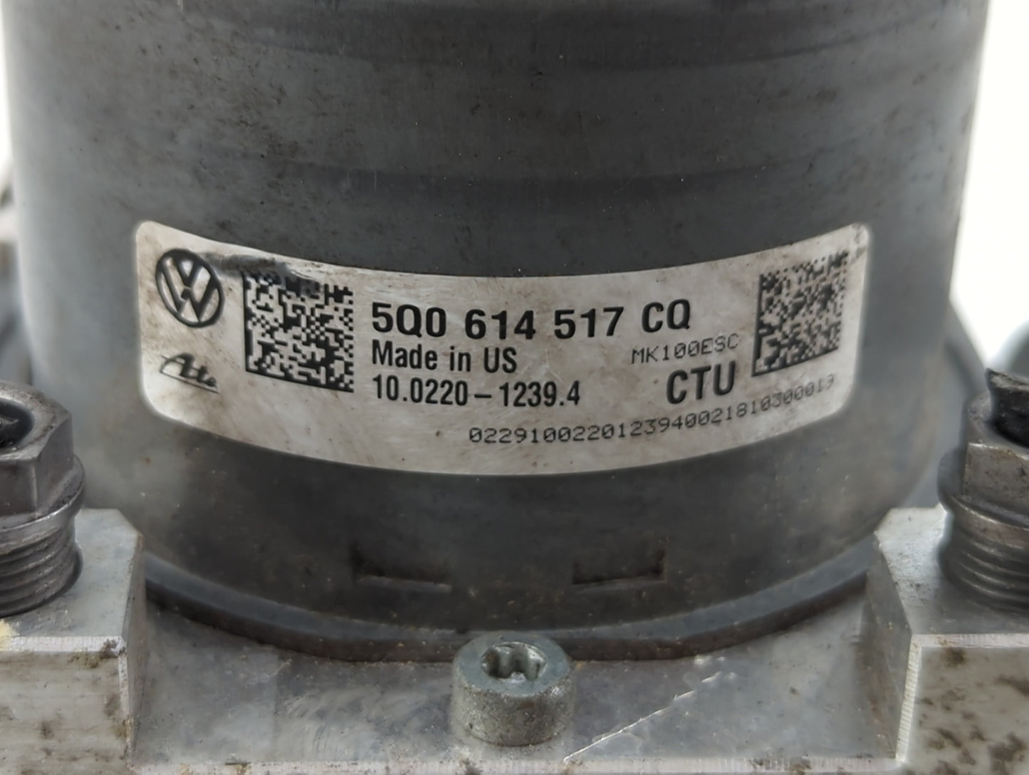 2018 Volkswagen Atlas ABS Pump Control Module Replacement P/N:5Q0 614 517 CQ 5Q0 614 517 Fits OEM Used Auto Parts - Oemuseda