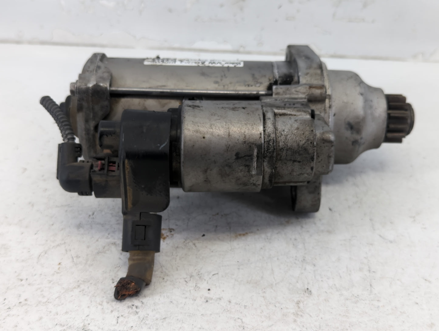 2018-2022 Volkswagen Atlas Car Starter Motor Solenoid OEM P/N:02M 911 021 P Fits Fits 2018 2019 2020 2021 2022 OEM Used Auto