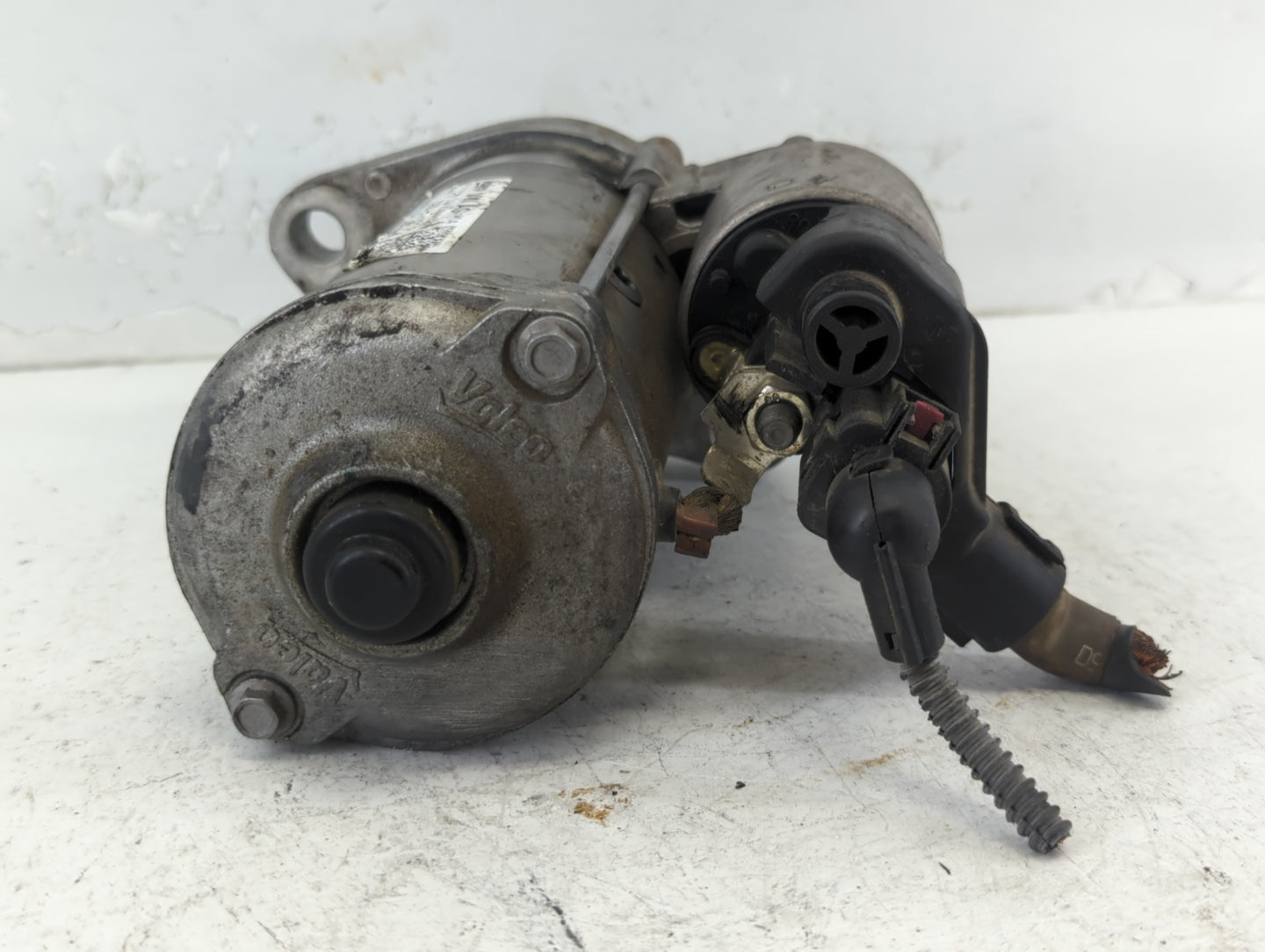 2018-2022 Volkswagen Atlas Car Starter Motor Solenoid OEM P/N:02M 911 021 P Fits Fits 2018 2019 2020 2021 2022 OEM Used Auto