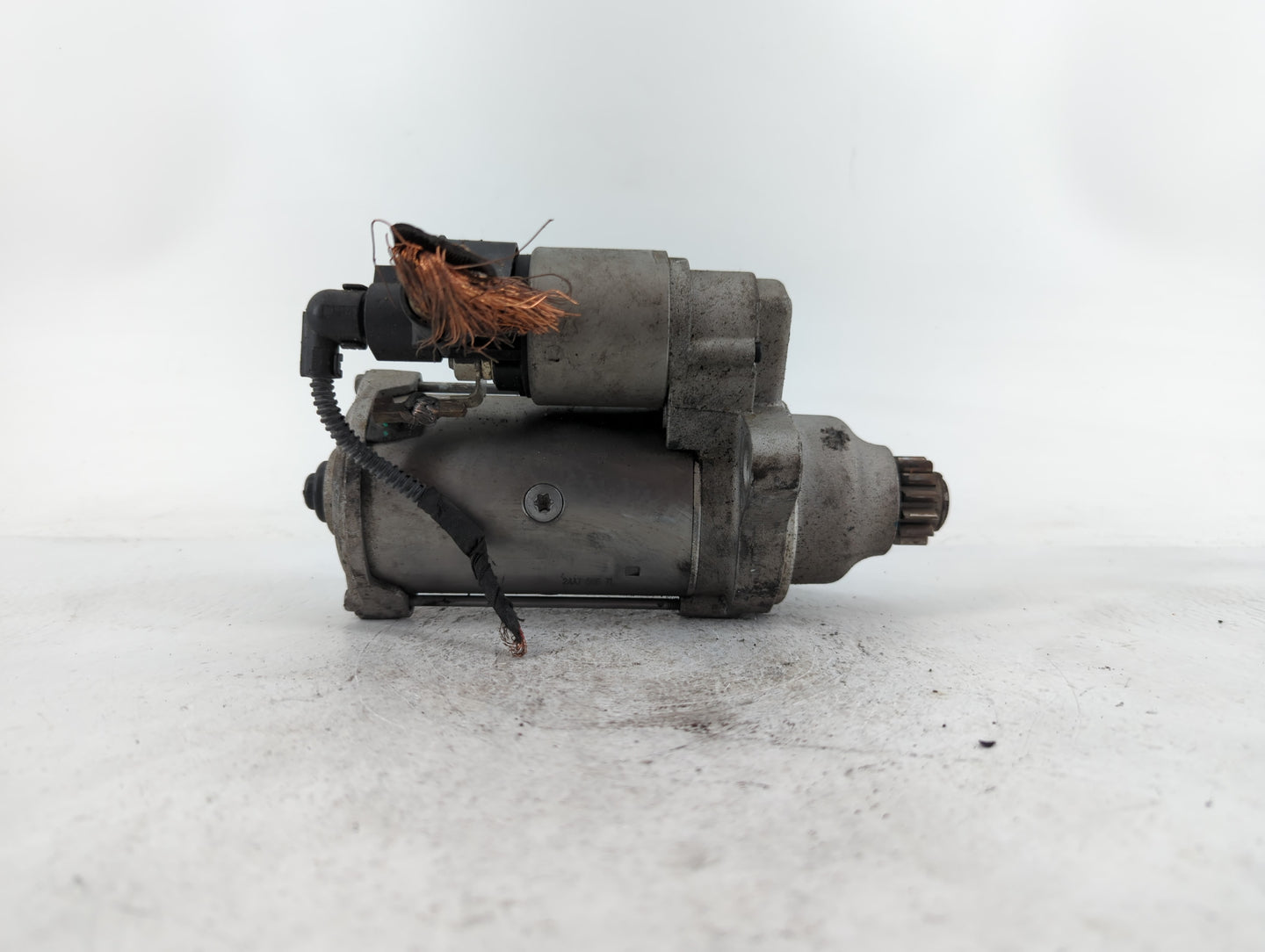 2018-2022 Volkswagen Atlas Car Starter Motor Solenoid OEM P/N:02M 911 021 P Fits Fits 2018 2019 2020 2021 2022 OEM Used Auto