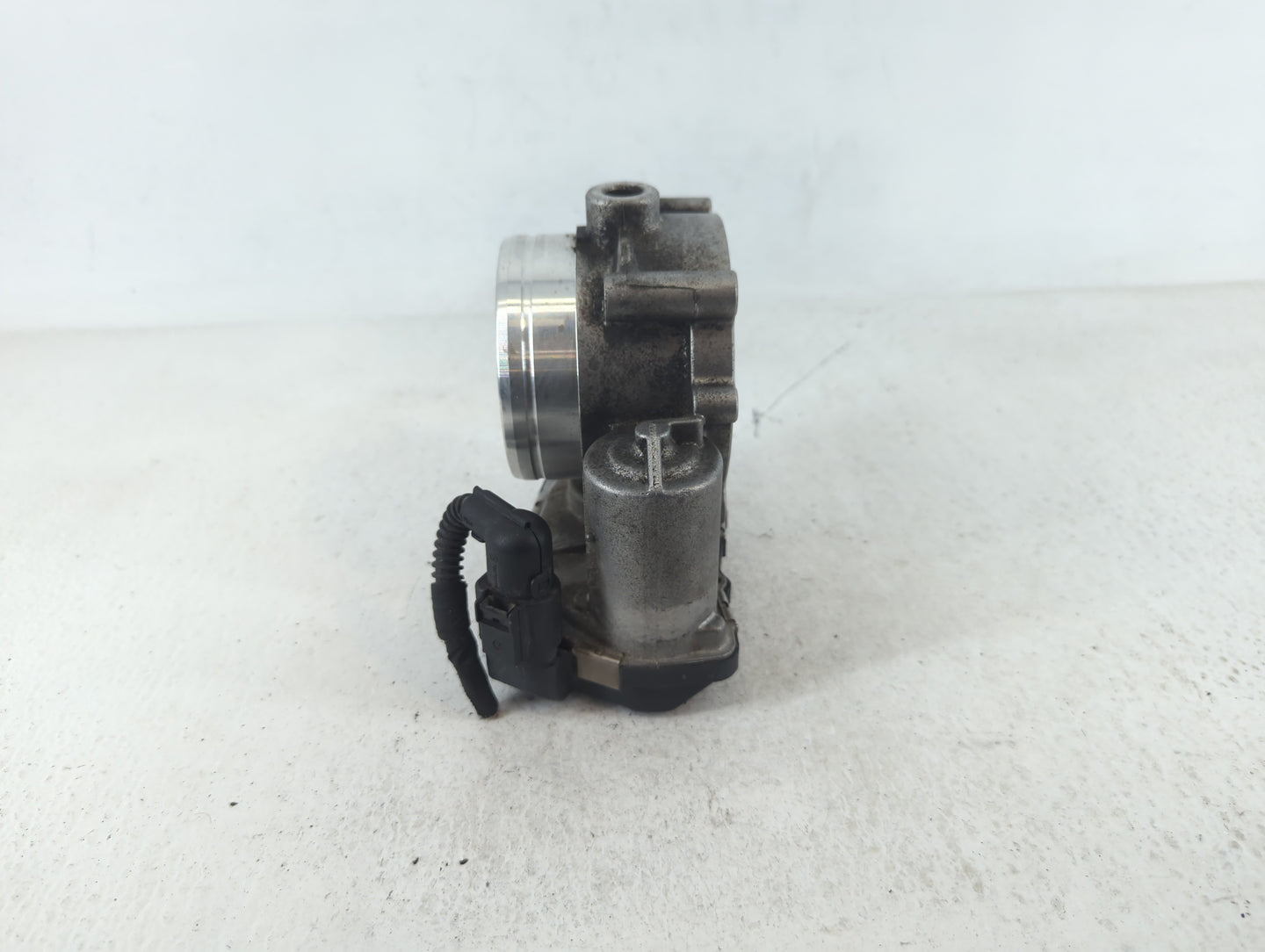 2018-2022 Volkswagen Atlas Throttle Body P/N:03H 133 062 C A2C83078000 Fits OEM Used Auto Parts - Oemusedautoparts1.com