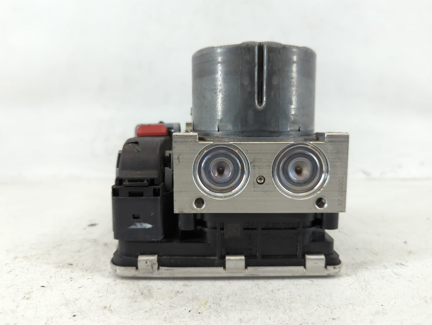 2018 Volkswagen Atlas ABS Pump Control Module Replacement P/N:5Q0 614 517 DT Fits OEM Used Auto Parts - Oemusedautoparts1.co