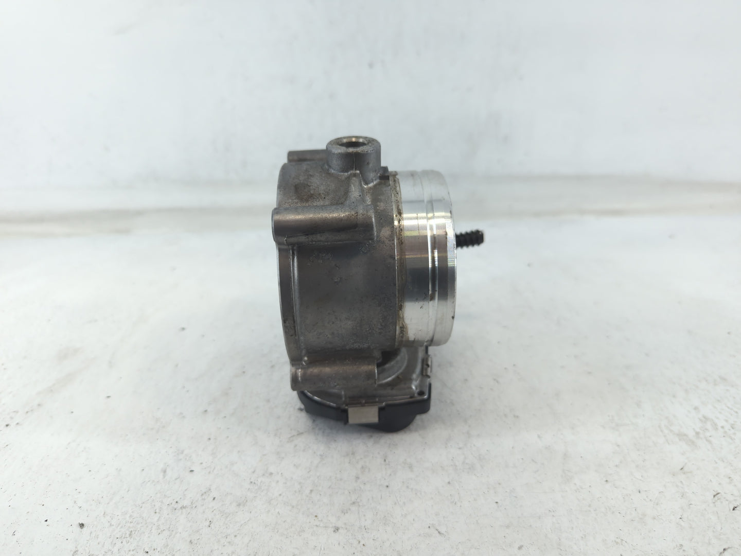 2018-2022 Volkswagen Atlas Throttle Body P/N:03H 133 062 C A2C83078000 Fits OEM Used Auto Parts - Oemusedautoparts1.com