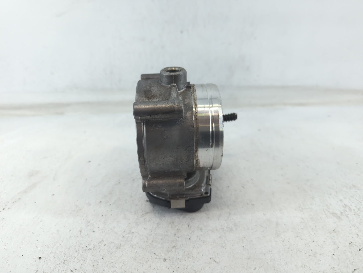 2018-2022 Volkswagen Atlas Throttle Body P/N:03H 133 062 C A2C83078000 Fits OEM Used Auto Parts - Oemusedautoparts1.com