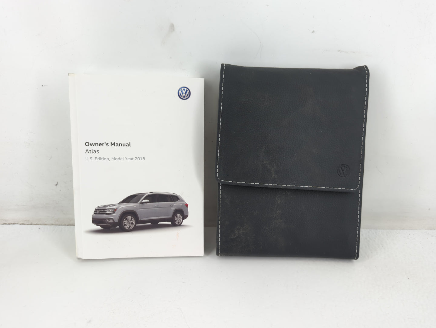 2018 Volkswagen Atlas Owners Manual Book Guide P/N:3CN102723BC OEM Used Auto Parts - Oemusedautoparts1.com