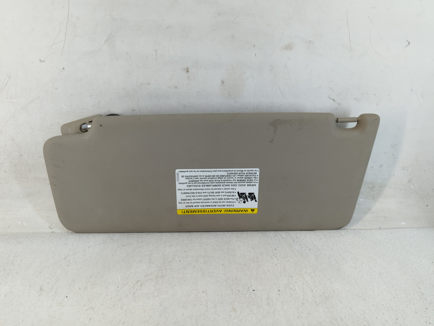 2018-2022 Volkswagen Atlas Sun Visor Shade Replacement Passenger Right Mirror Fits Fits 2018 2019 2020 2021 2022 OEM Used Au