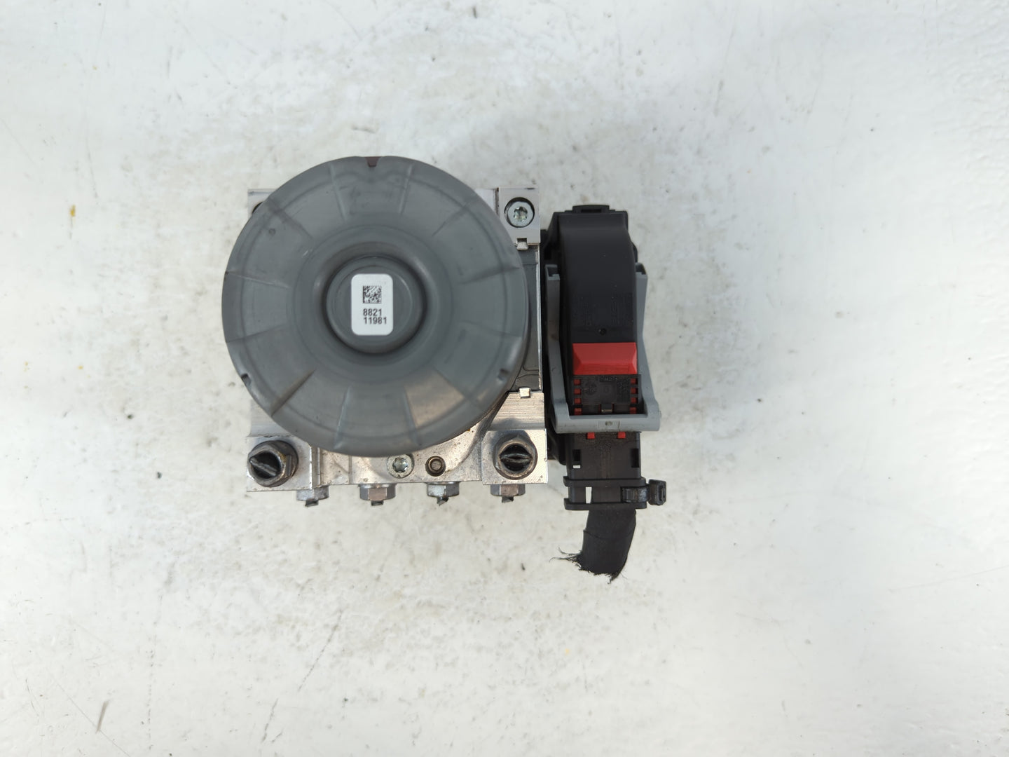 2018 Volkswagen Atlas ABS Pump Control Module Replacement P/N:5Q0 614 517 CR Fits OEM Used Auto Parts - Oemusedautoparts1.co